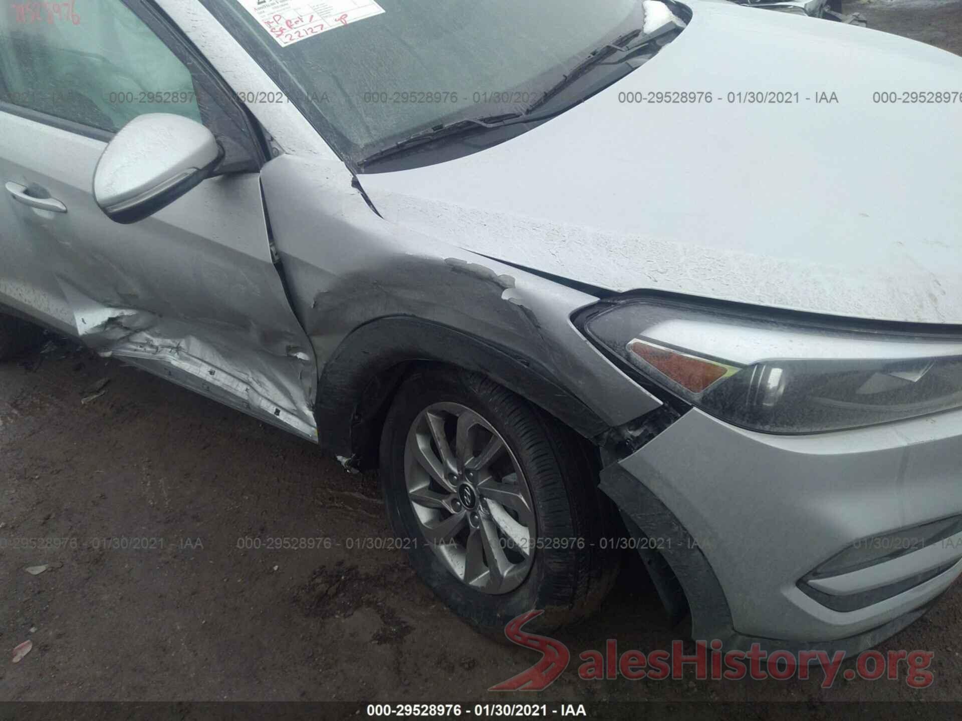 KM8J3CA42JU817023 2018 HYUNDAI TUCSON