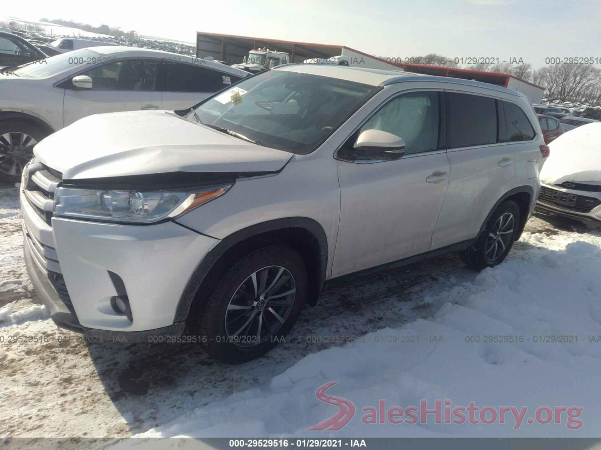 5TDJZRFH9KS608241 2019 TOYOTA HIGHLANDER