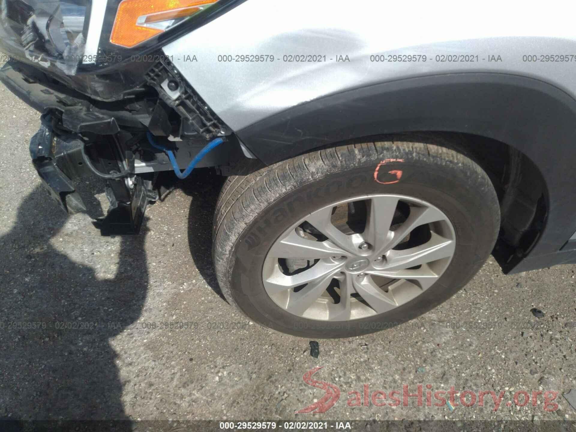 KM8J23A45KU883859 2019 HYUNDAI TUCSON