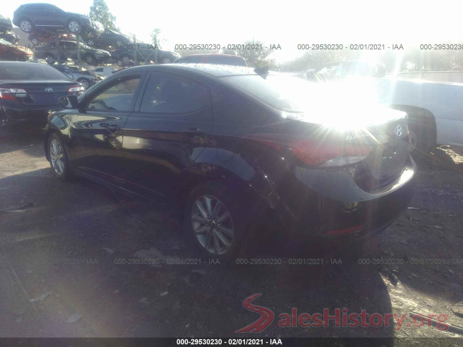 KMHDH4AE2GU588560 2016 HYUNDAI ELANTRA