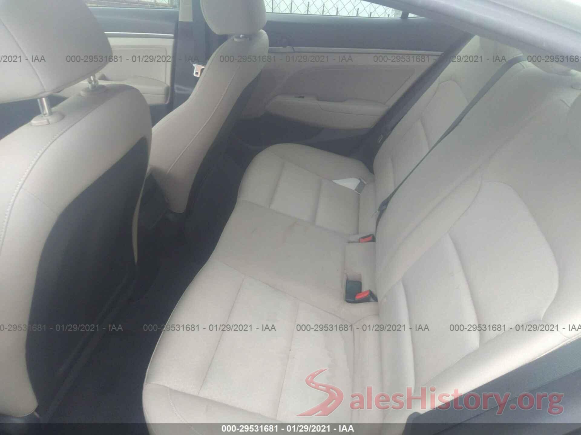 KMHD84LF8HU245663 2017 HYUNDAI ELANTRA