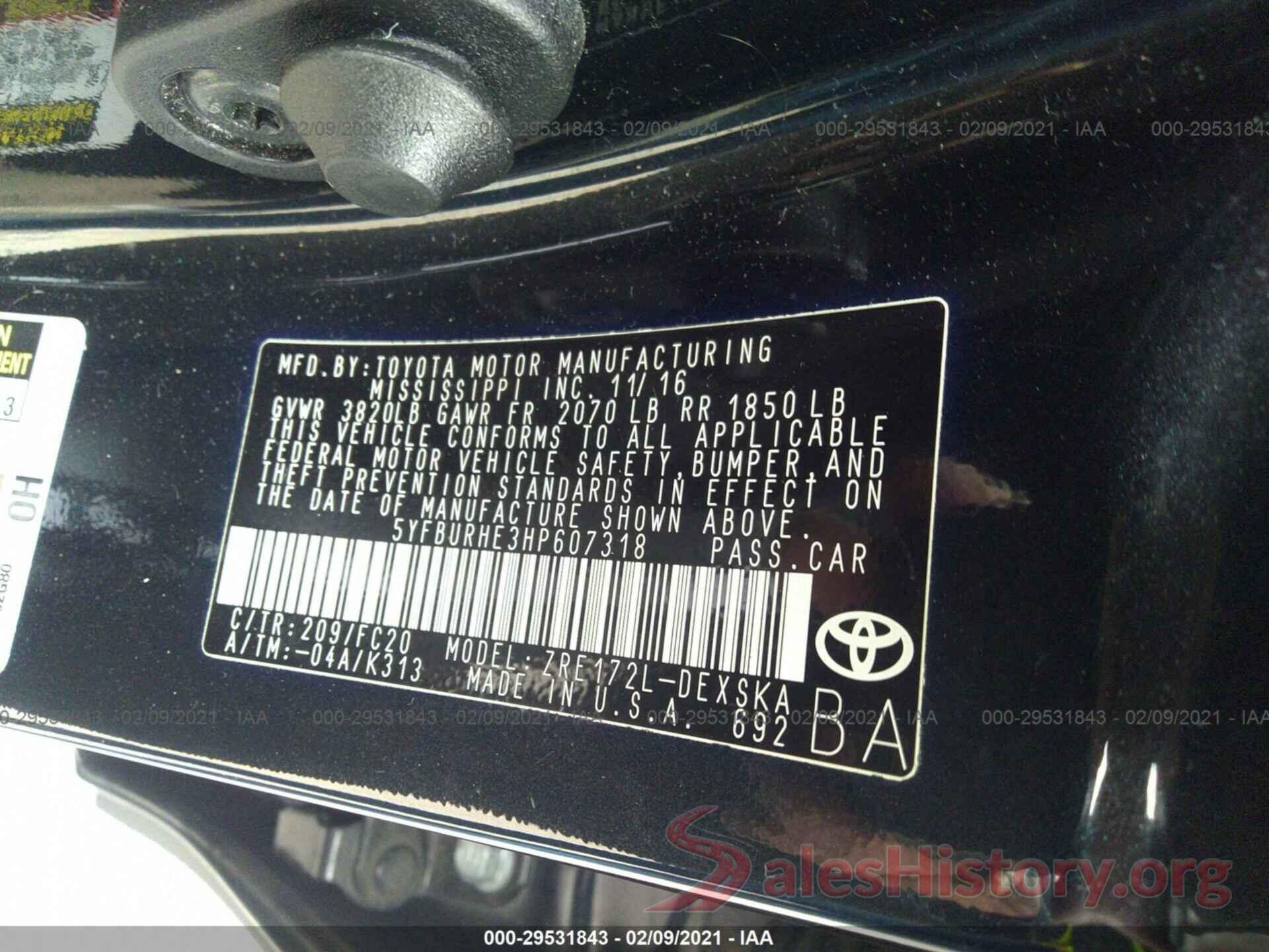 5YFBURHE3HP607318 2017 TOYOTA COROLLA