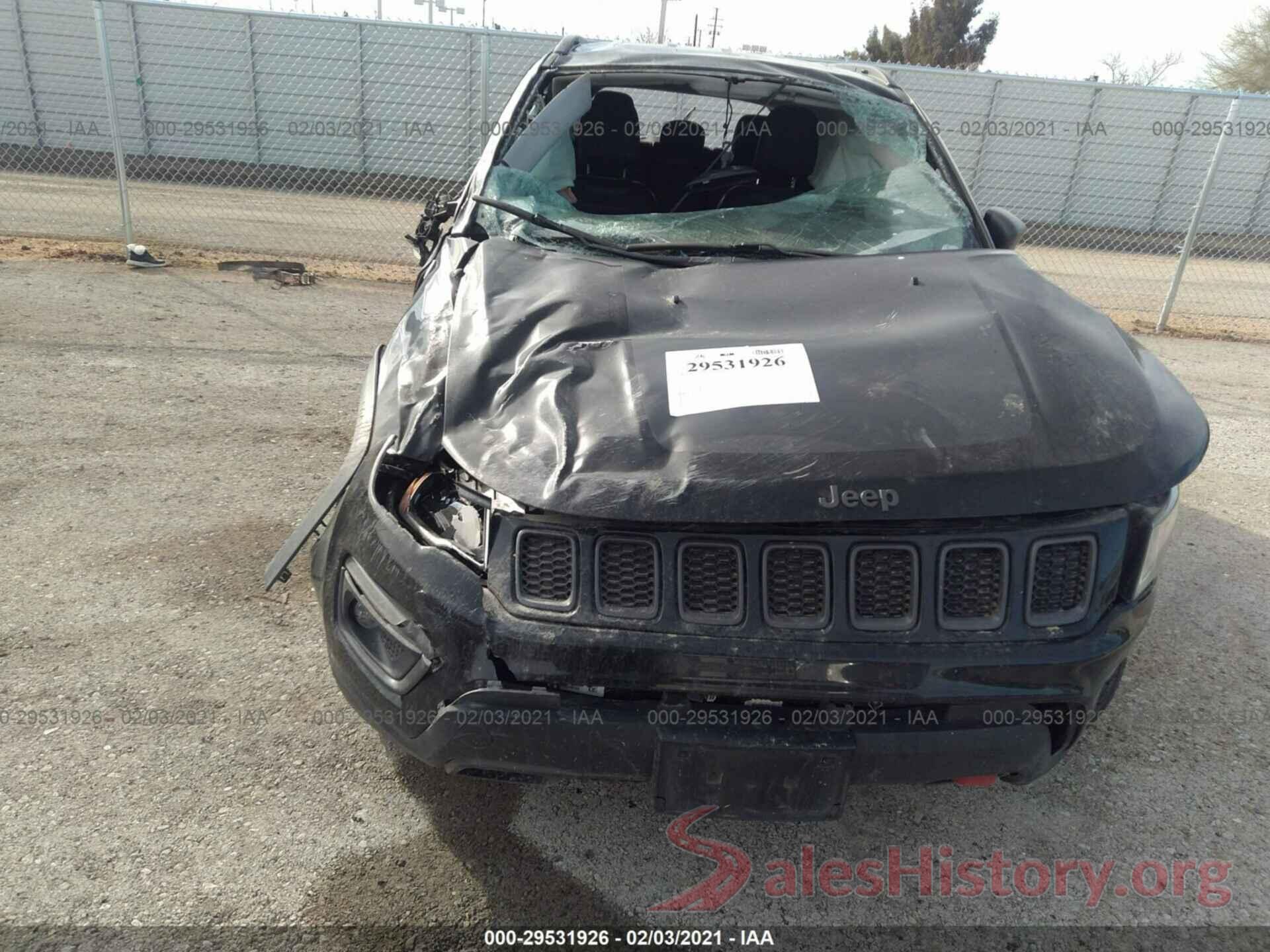 3C4NJDDB4JT366764 2018 JEEP COMPASS