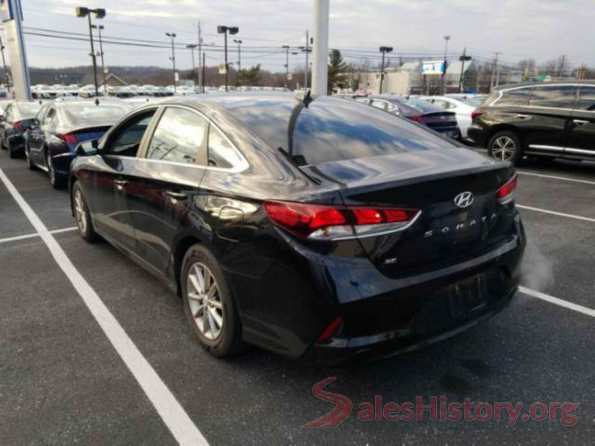 5NPE24AF1JH604588 2018 HYUNDAI SONATA