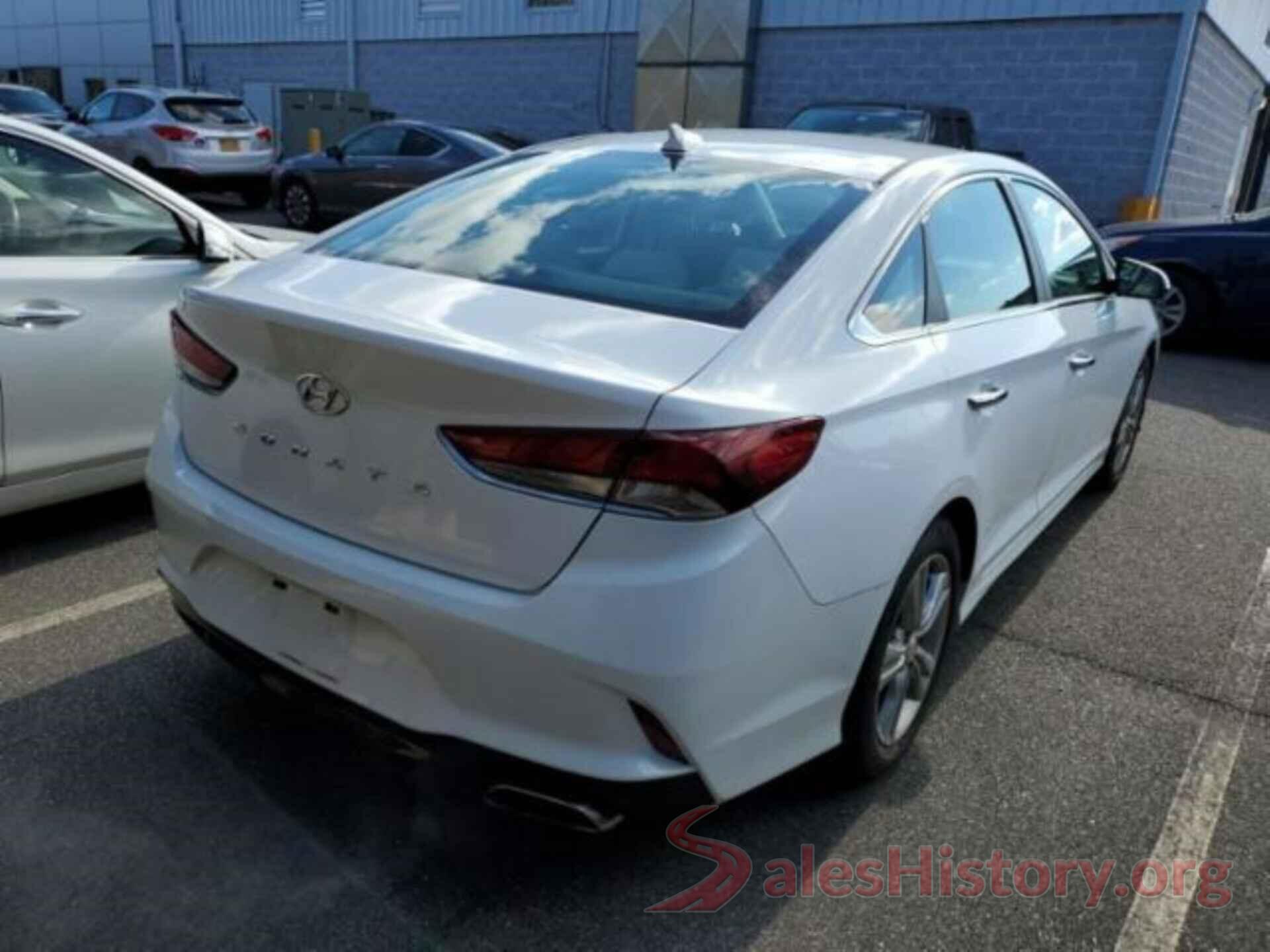 5NPE34AF8JH613799 2018 HYUNDAI SONATA