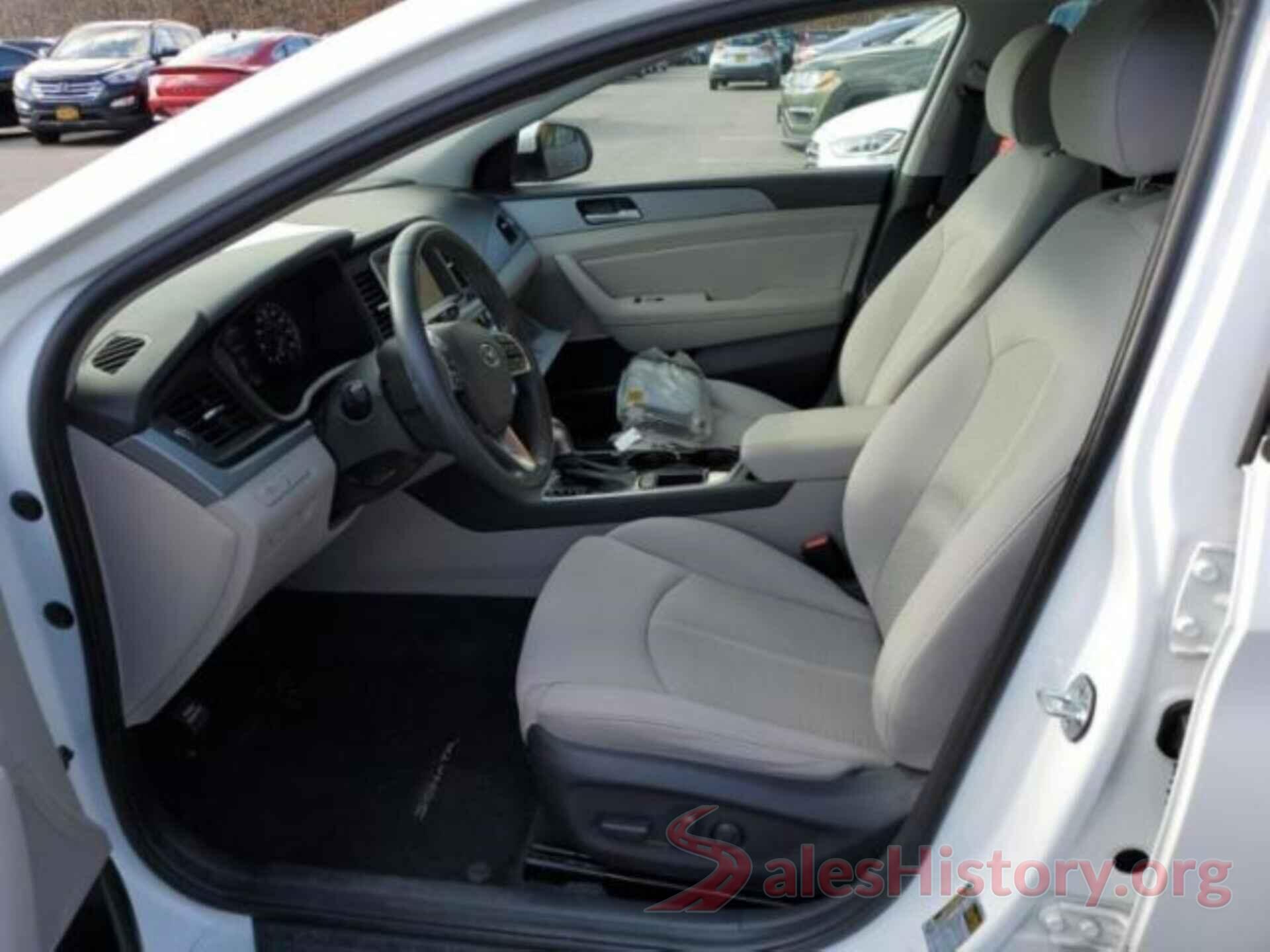 5NPE34AF8JH613799 2018 HYUNDAI SONATA