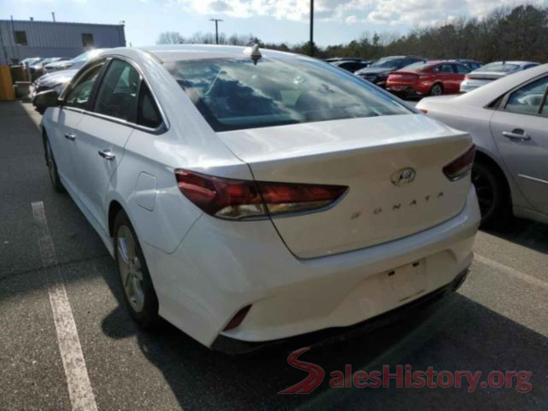 5NPE34AF8JH613799 2018 HYUNDAI SONATA