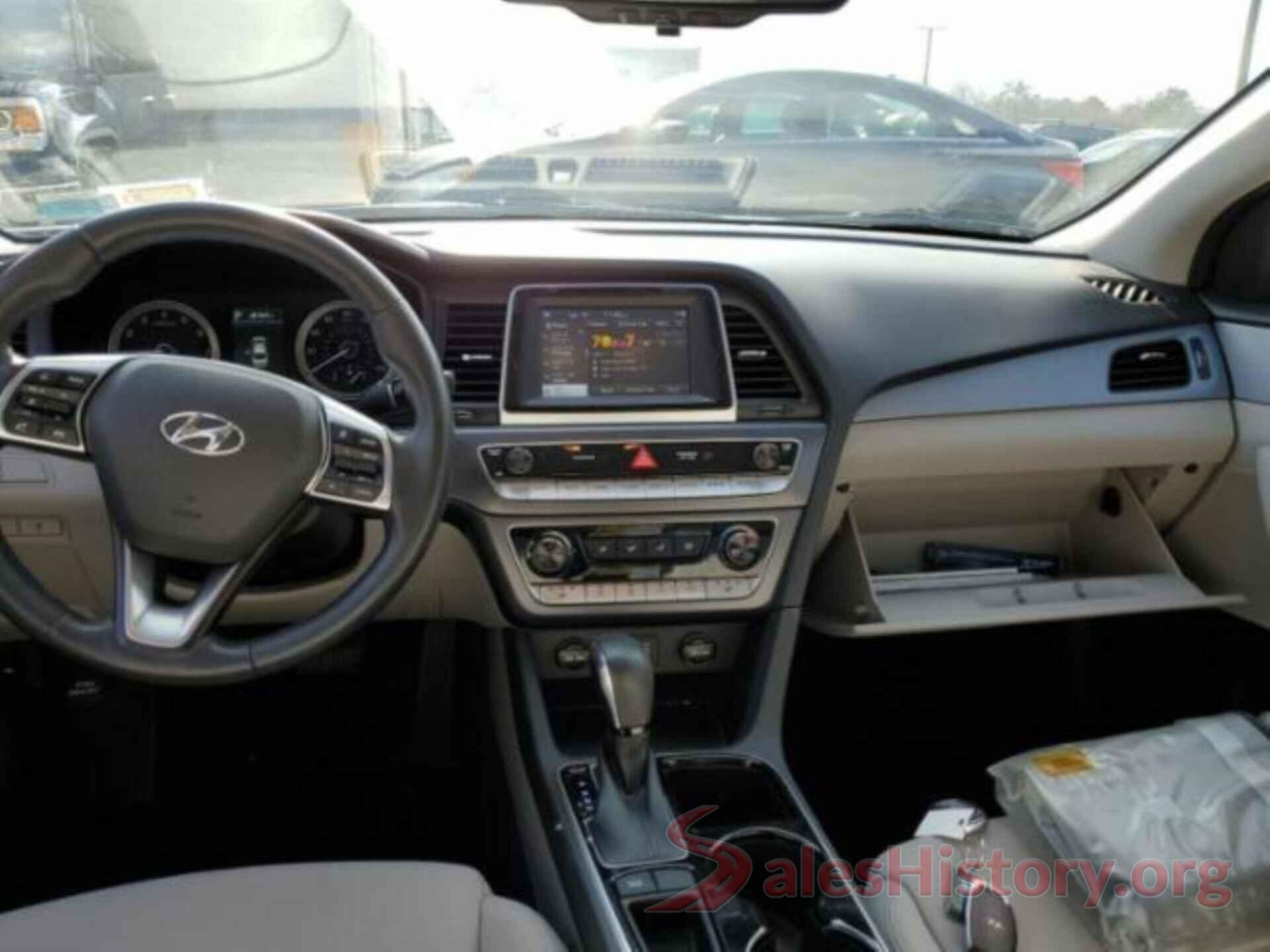 5NPE34AF8JH613799 2018 HYUNDAI SONATA