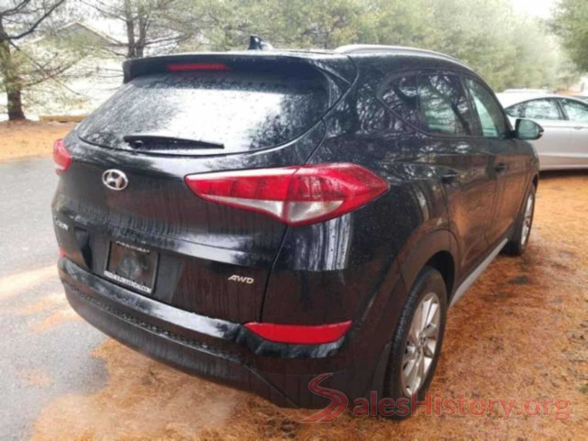 KM8J3CA47JU651193 2018 HYUNDAI TUCSON