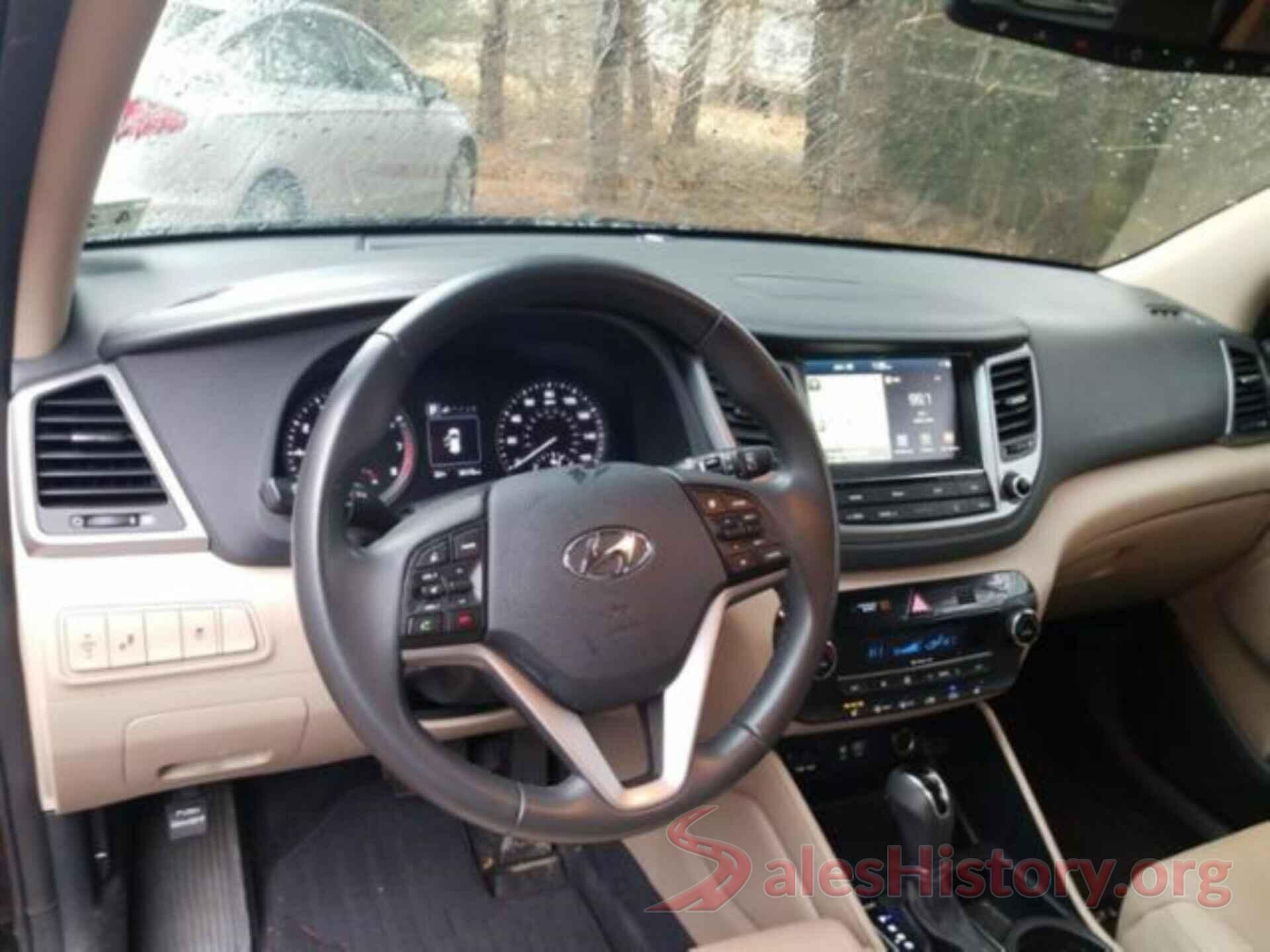 KM8J3CA47JU651193 2018 HYUNDAI TUCSON