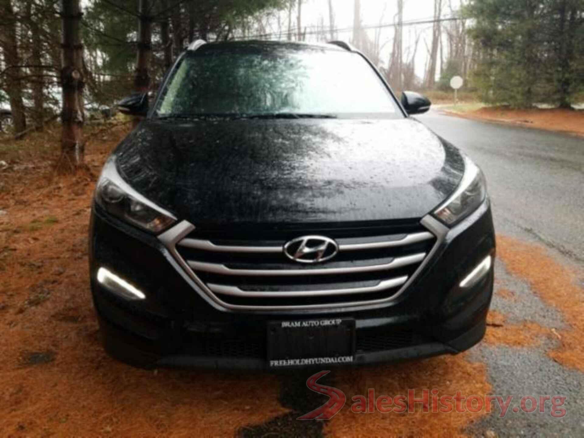 KM8J3CA47JU651193 2018 HYUNDAI TUCSON