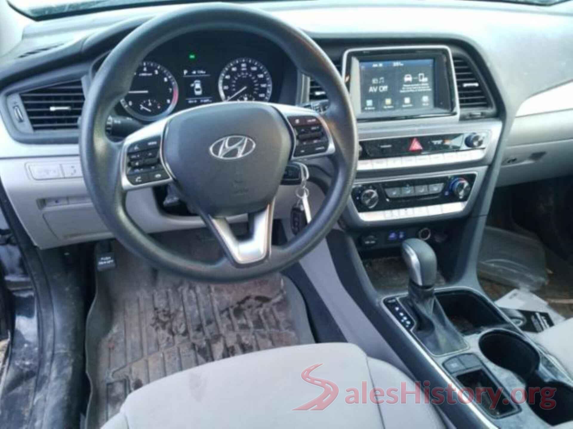 5NPE24AF4JH598558 2018 HYUNDAI SONATA