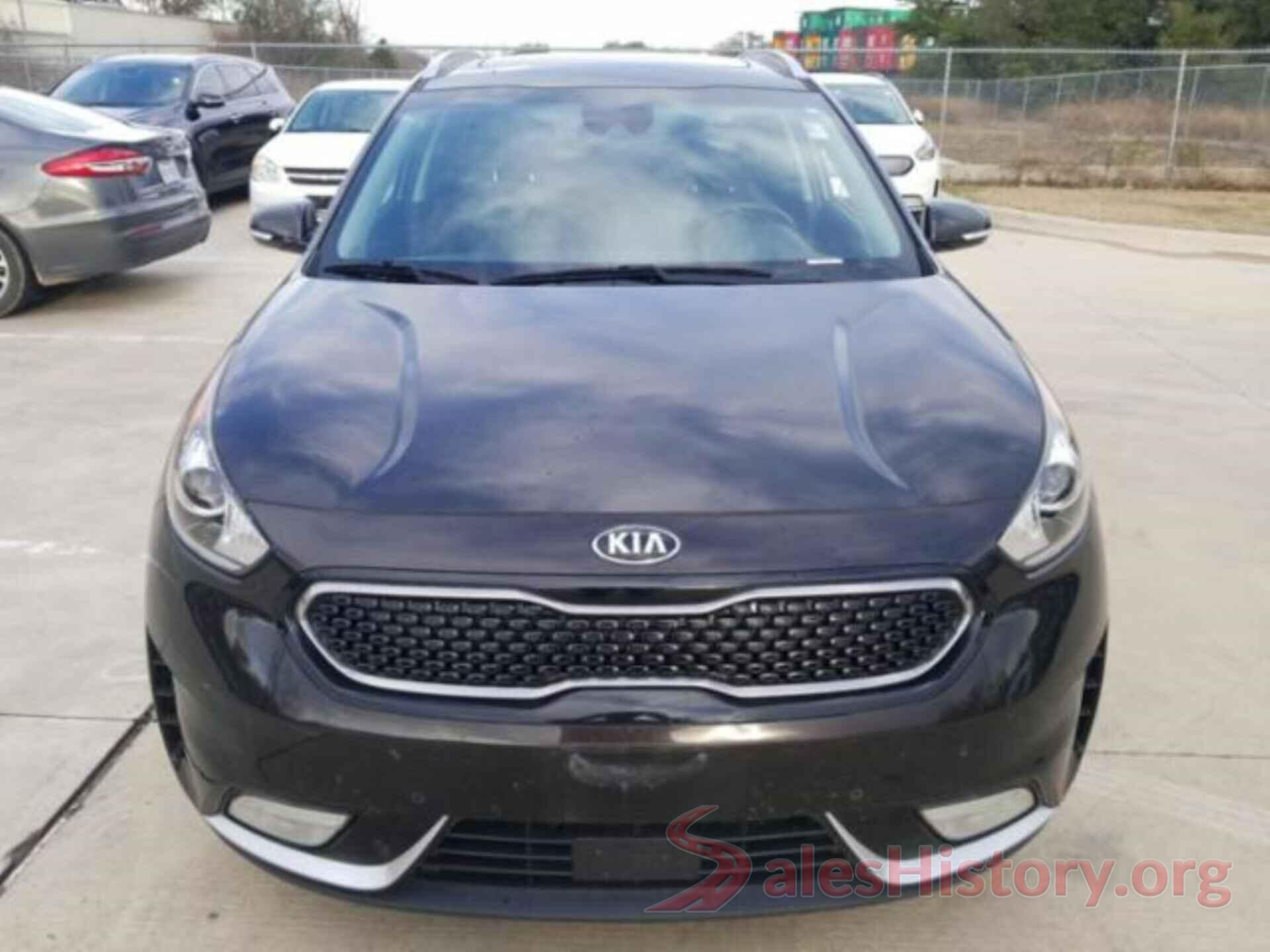 KNDCE3LC1H5063919 2017 KIA NIRO