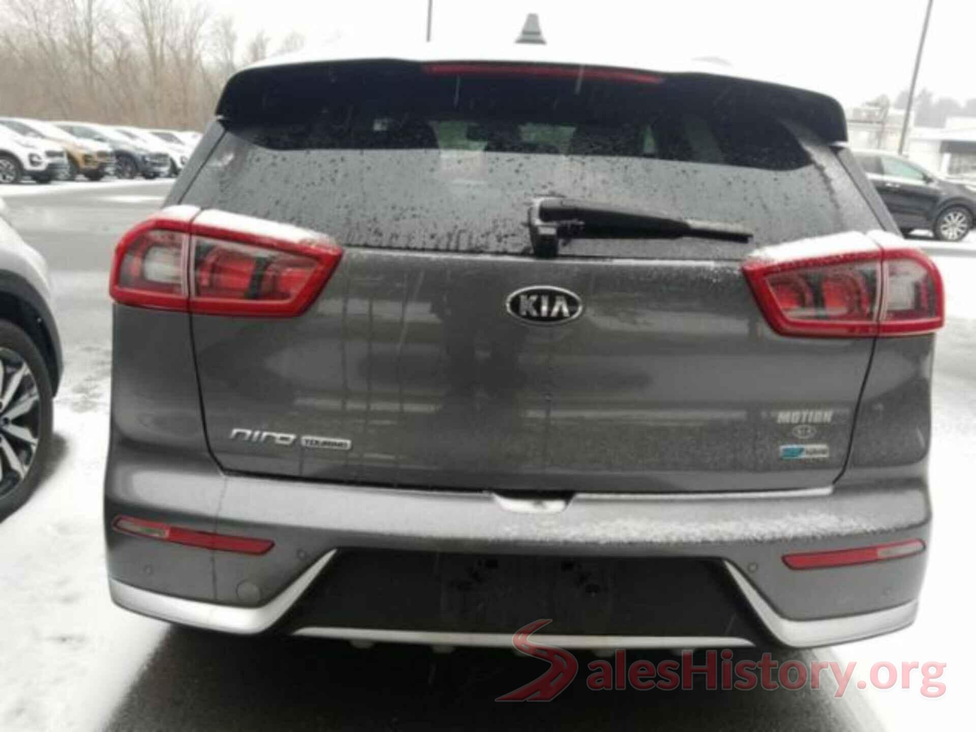 KNDCE3LCXJ5124996 2018 KIA NIRO