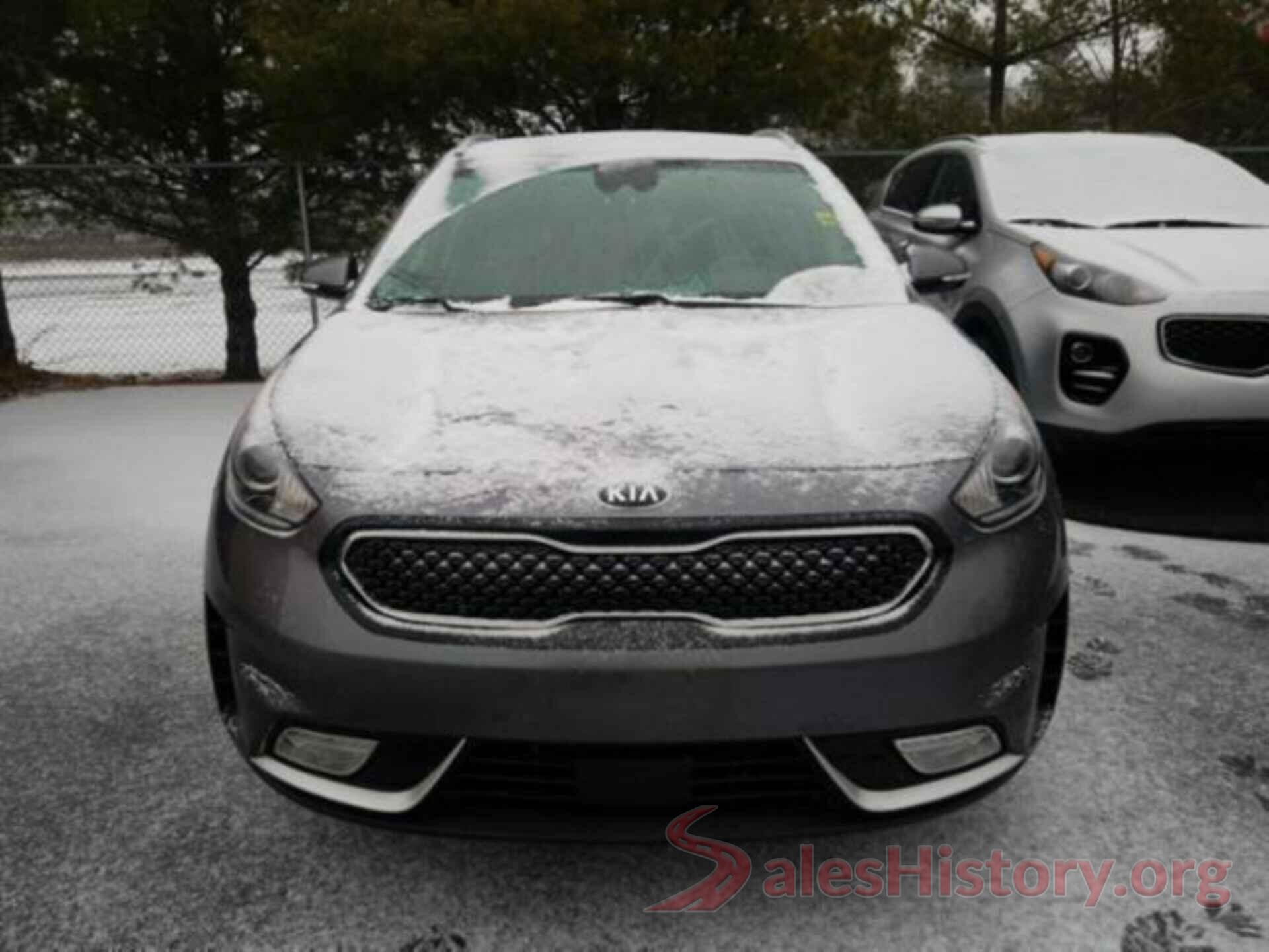 KNDCE3LCXJ5124996 2018 KIA NIRO