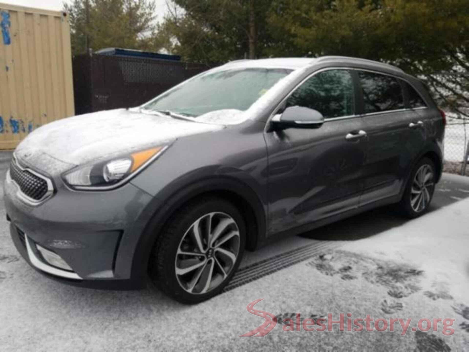 KNDCE3LCXJ5124996 2018 KIA NIRO