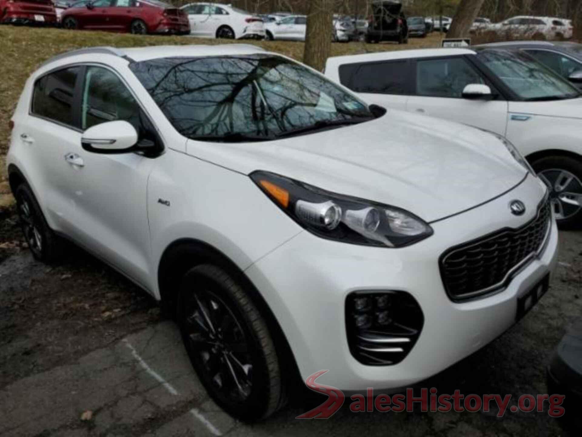 KNDPNCAC5J7442808 2018 KIA SPORTAGE