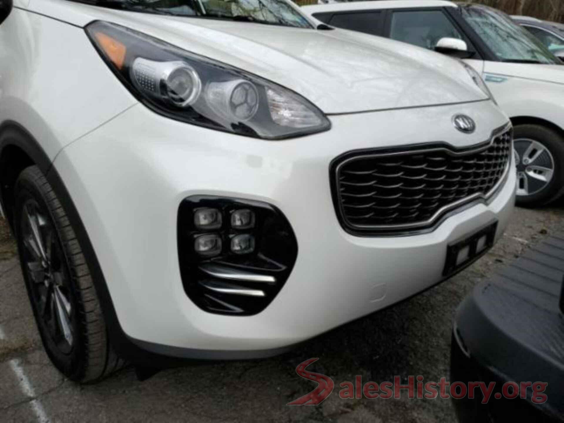 KNDPNCAC5J7442808 2018 KIA SPORTAGE