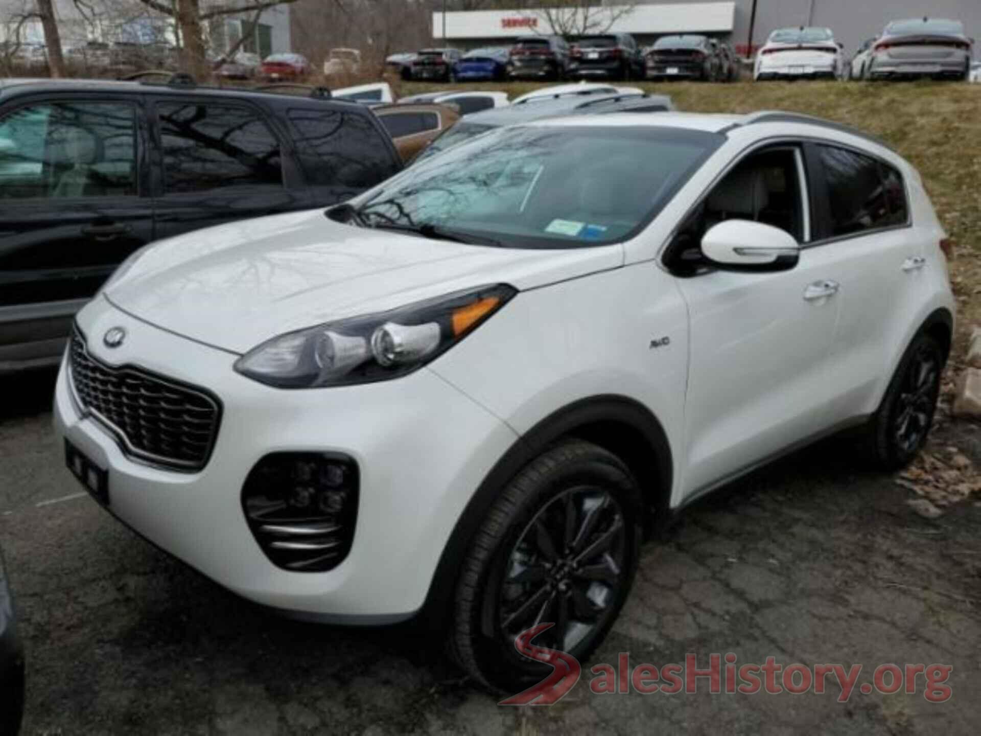 KNDPNCAC5J7442808 2018 KIA SPORTAGE