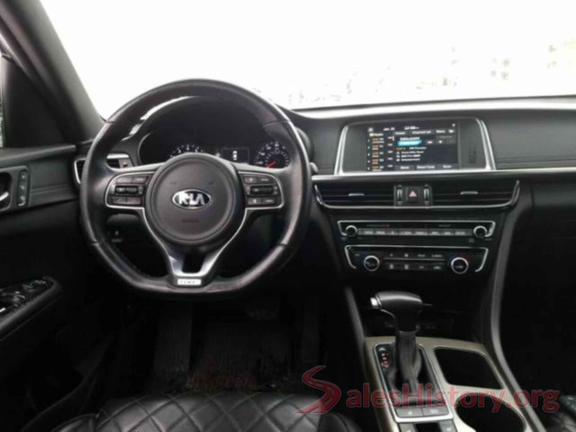 5XXGV4L2XJG218256 2018 KIA OPTIMA