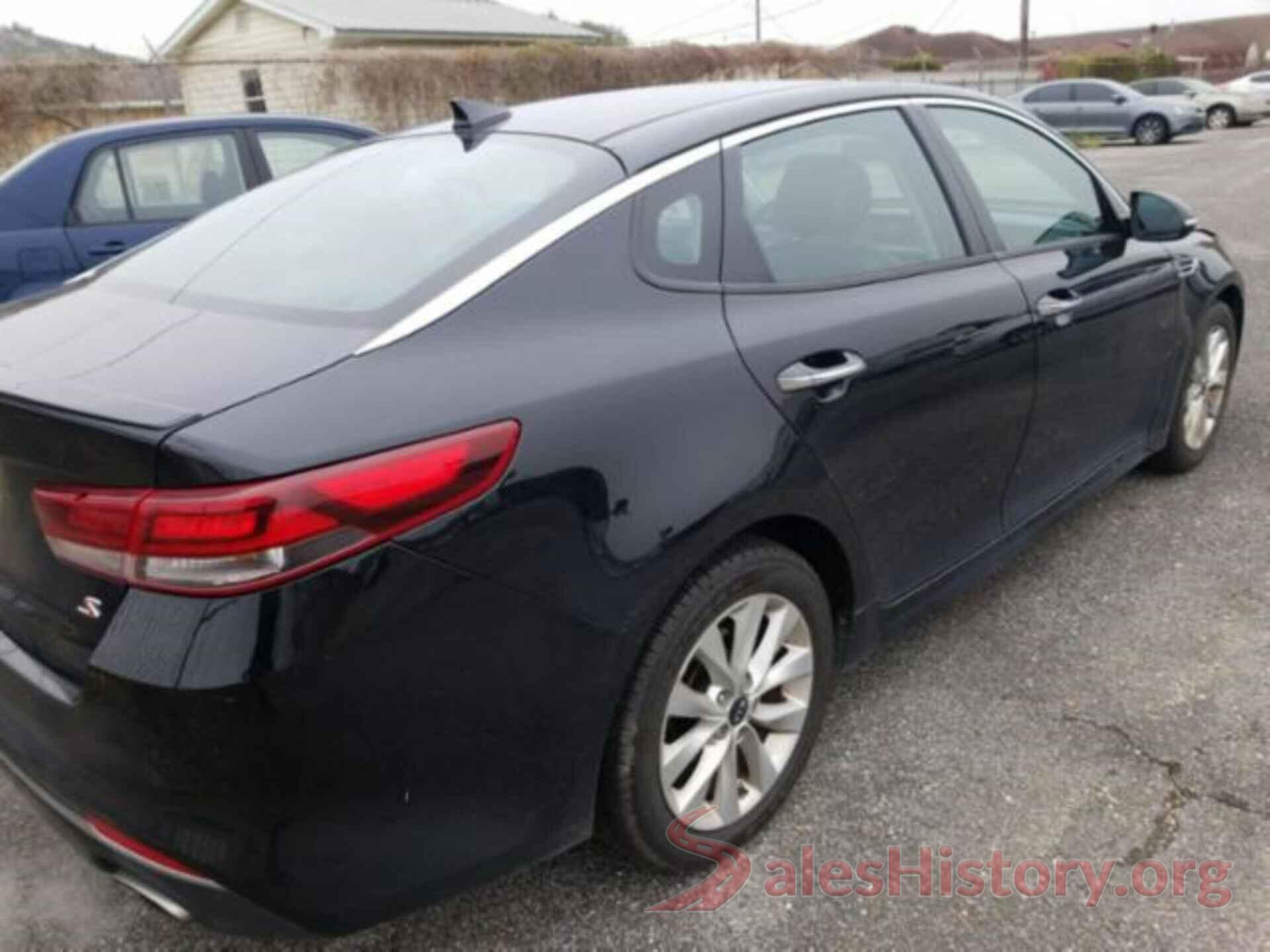 5XXGT4L35JG244651 2018 KIA OPTIMA