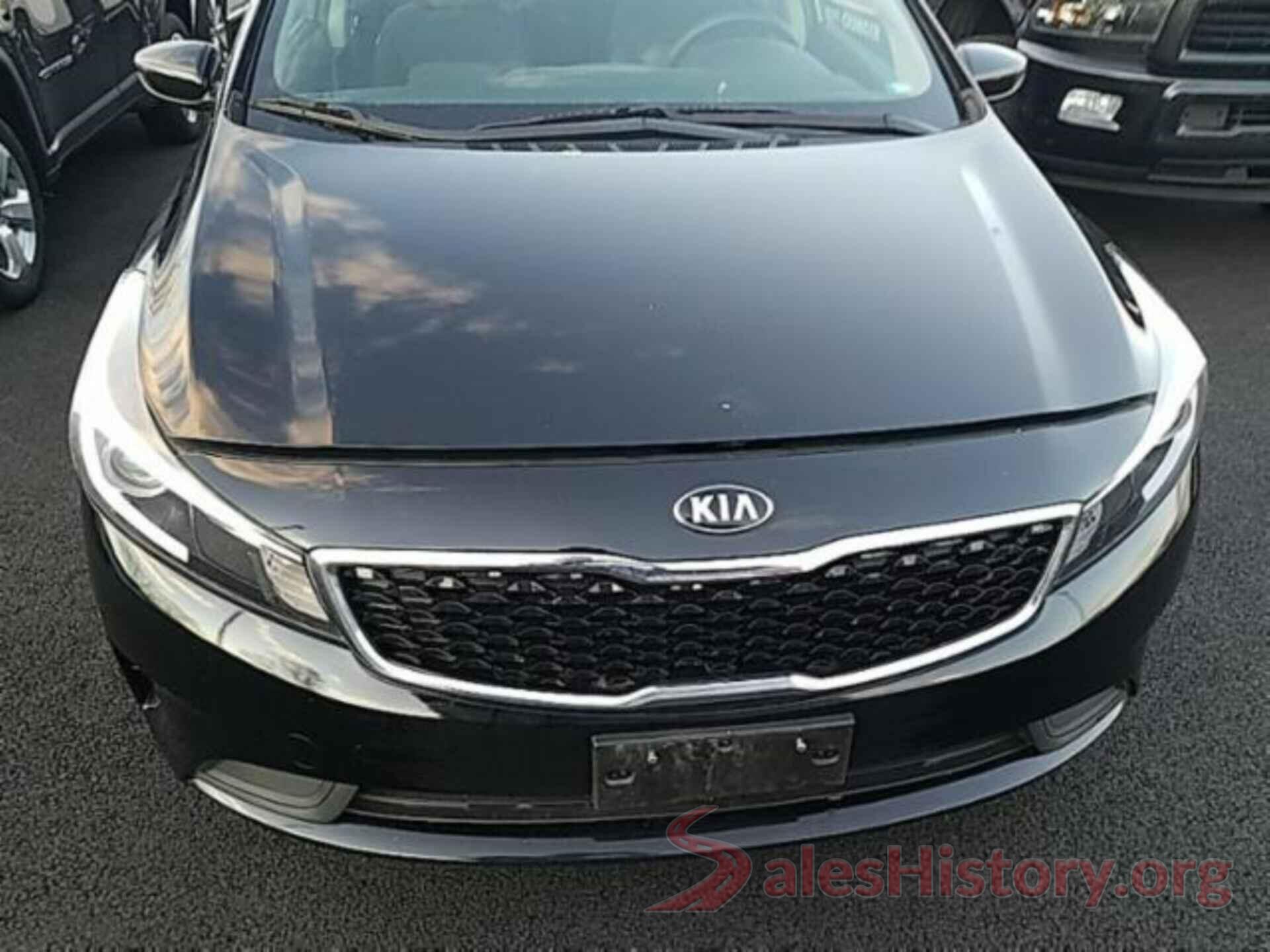 3KPFL4A72HE070803 2017 KIA FORTE