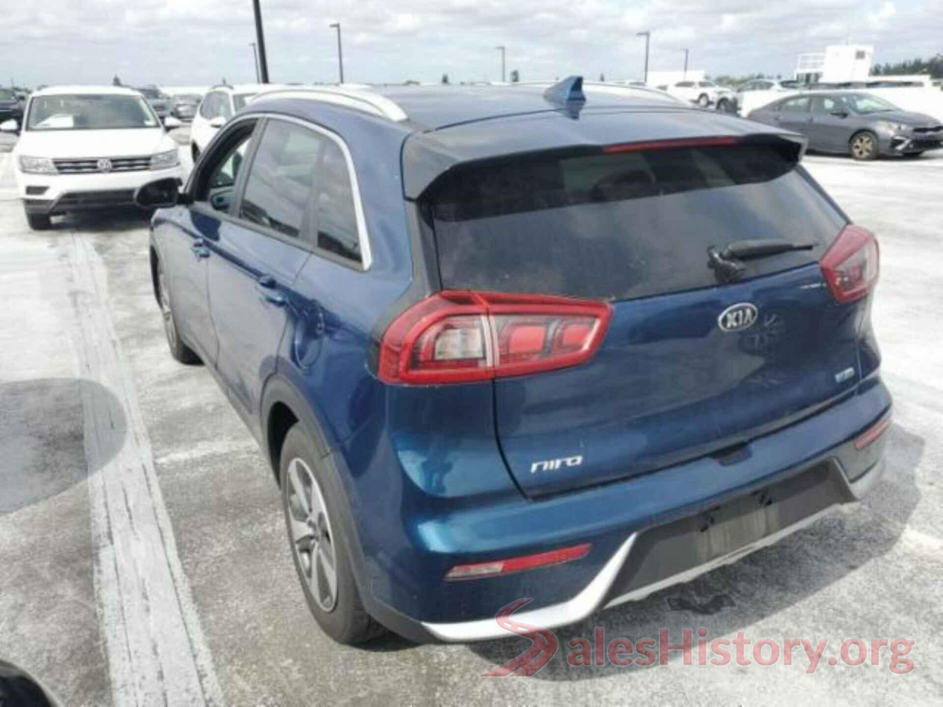 KNDCB3LC9H5093601 2017 KIA NIRO