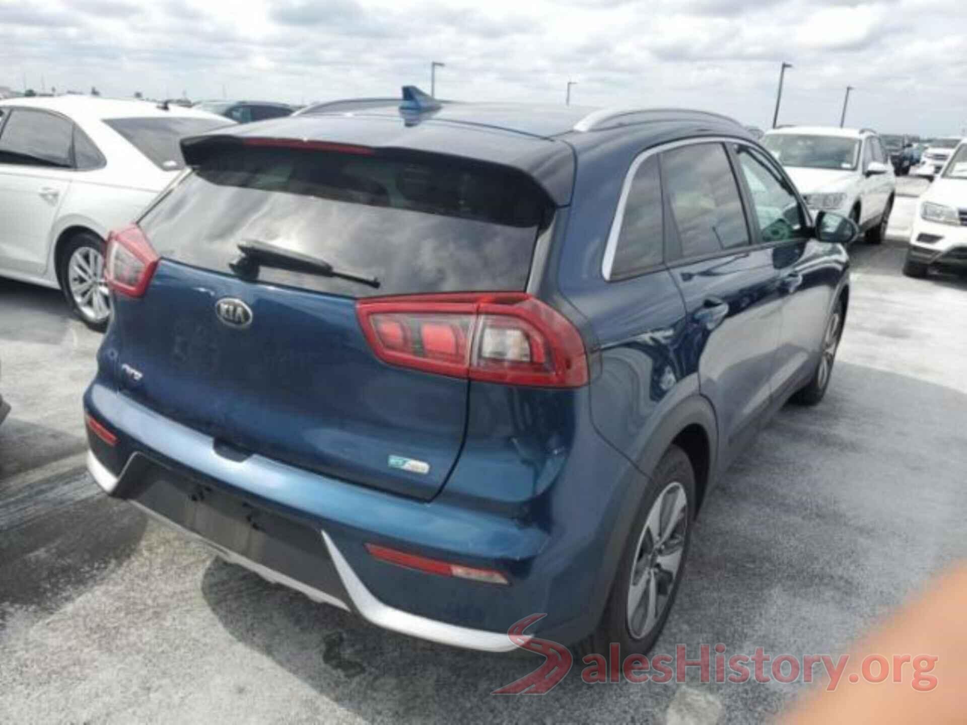 KNDCB3LC9H5093601 2017 KIA NIRO