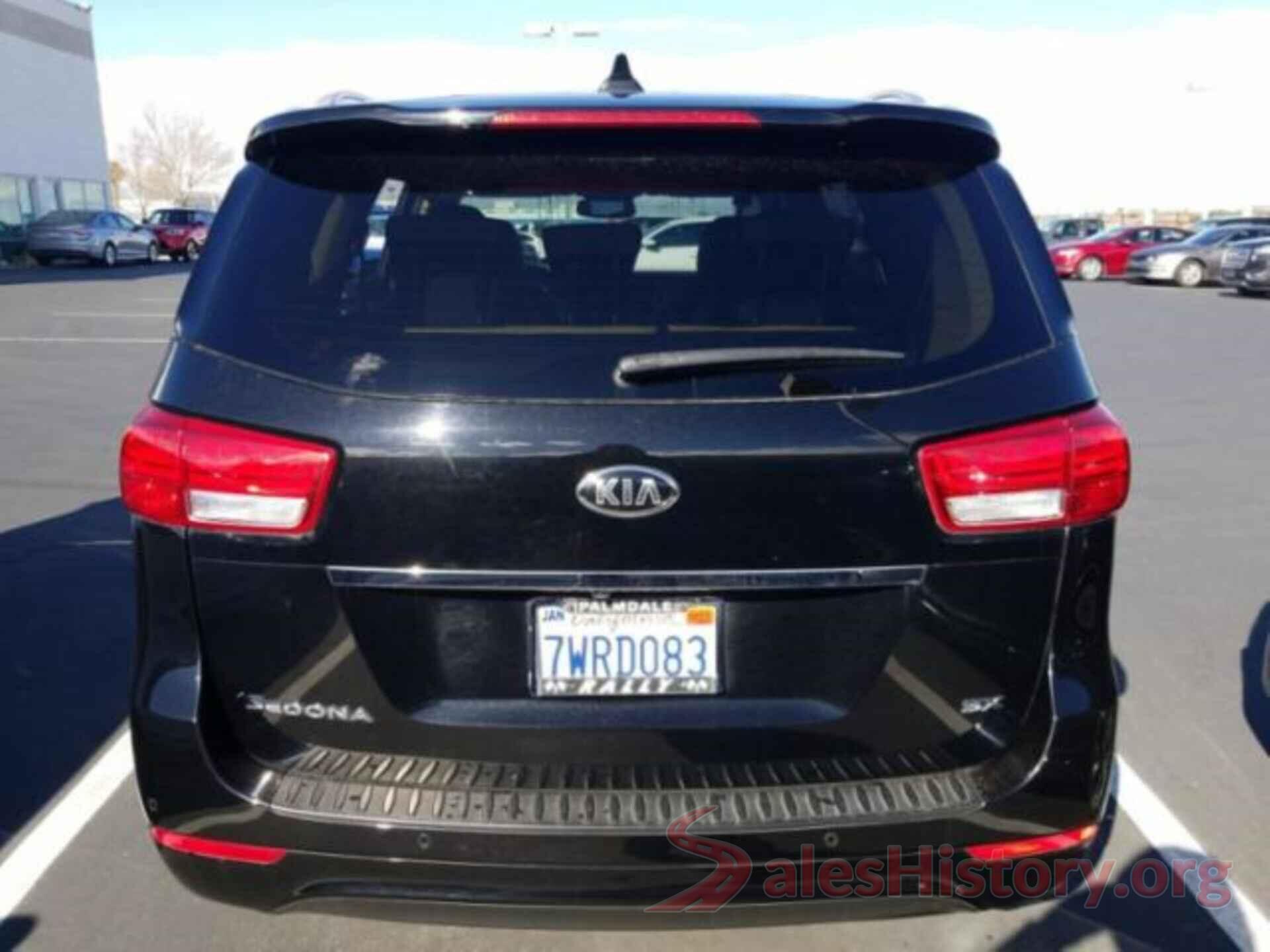 KNDMC5C12G6145963 2016 KIA SEDONA