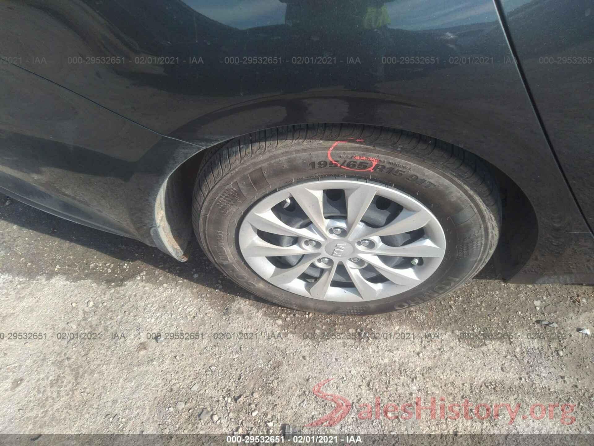 3KPF24AD0KE110344 2019 KIA FORTE