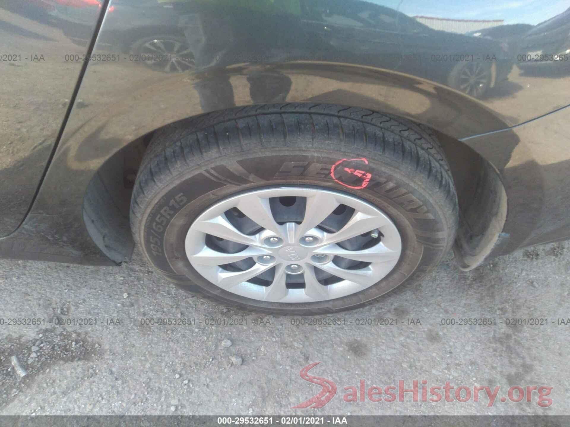 3KPF24AD0KE110344 2019 KIA FORTE