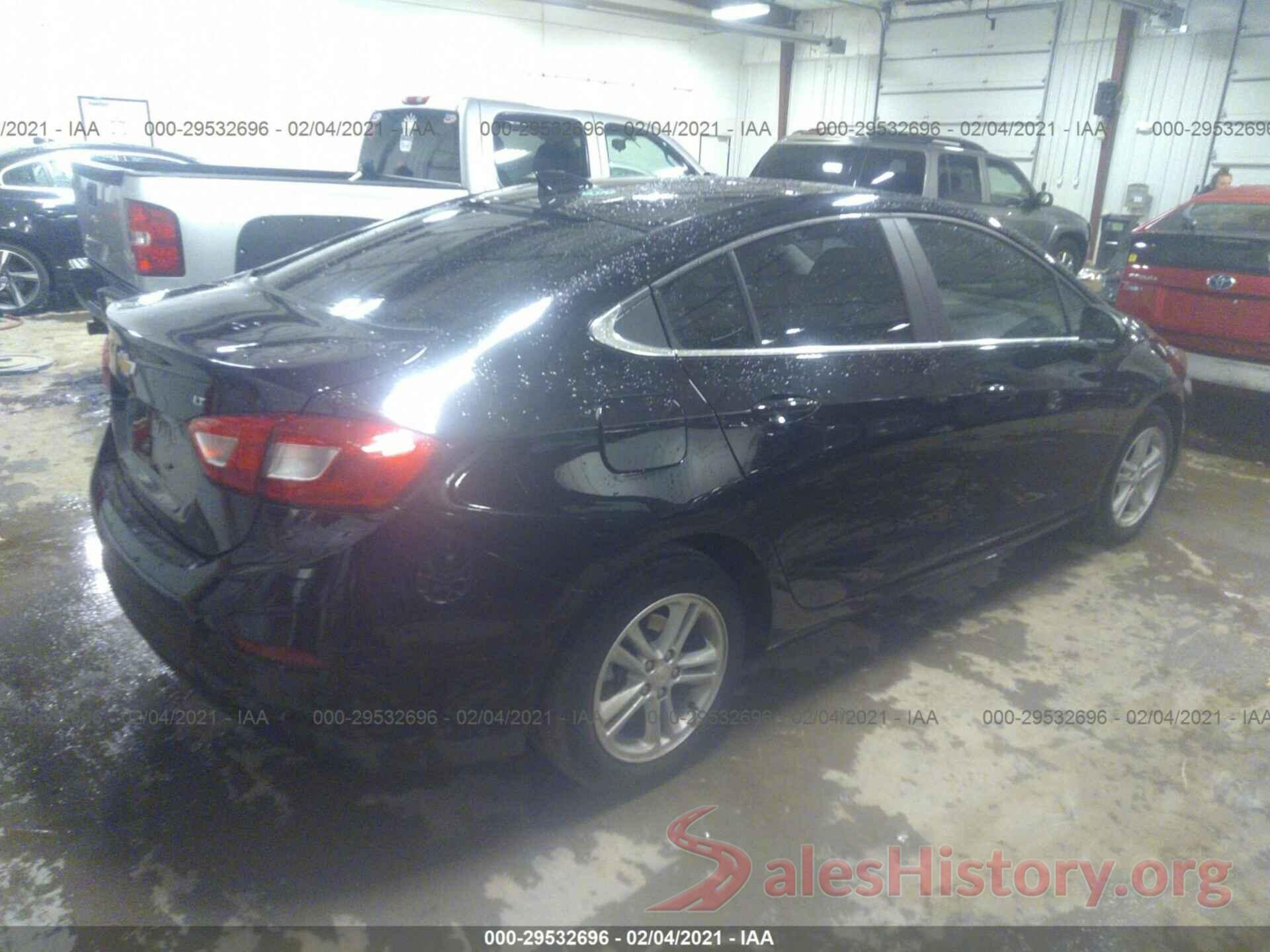 1G1BE5SM4J7140853 2018 CHEVROLET CRUZE