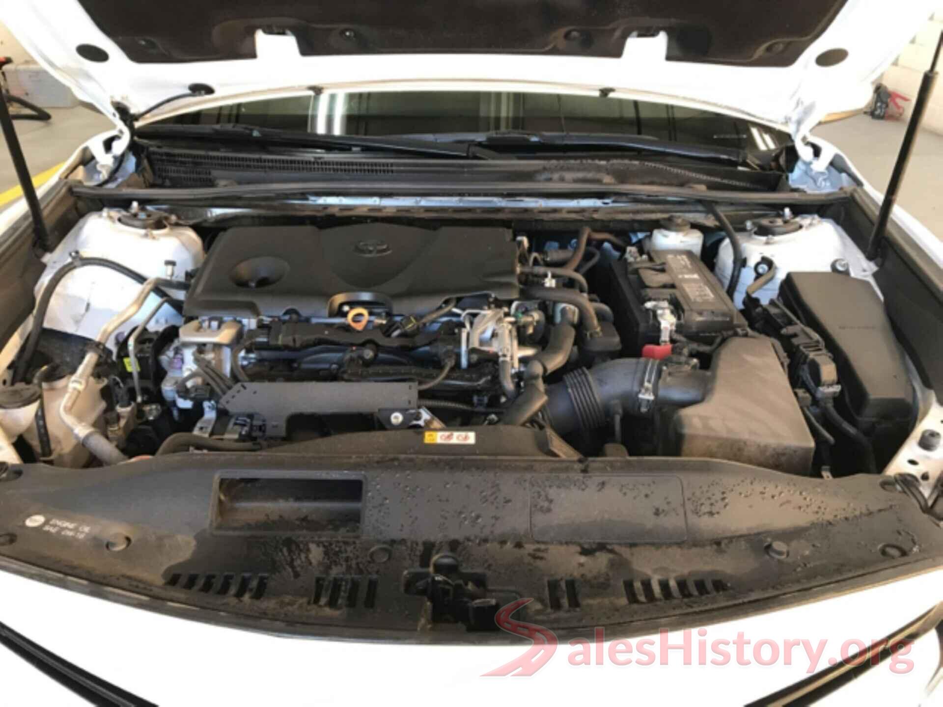 4T1B11HK7JU515472 2018 TOYOTA CAMRY