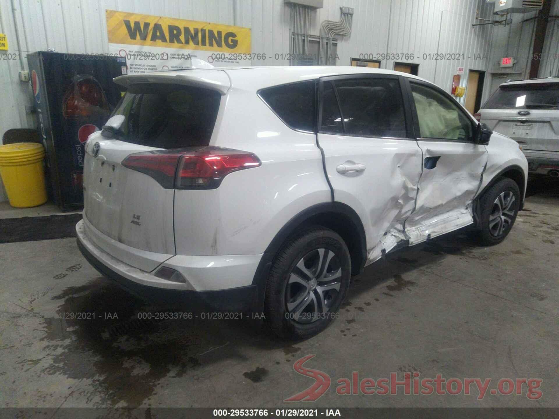 JTMBFREV4JJ211567 2018 TOYOTA RAV4