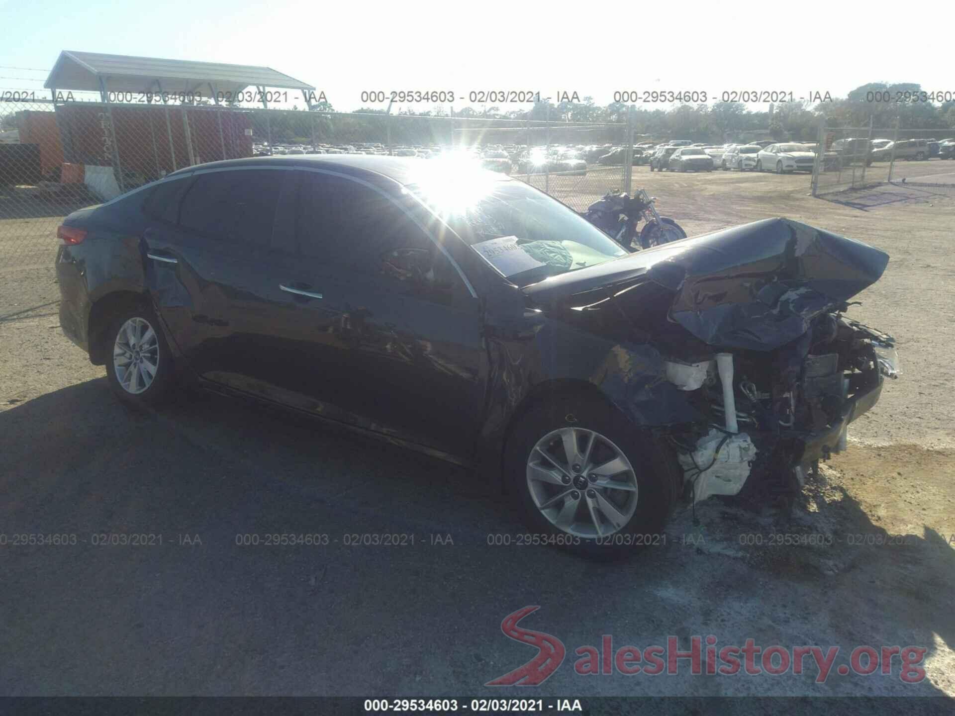 KNAGT4L32J5212161 2018 KIA OPTIMA