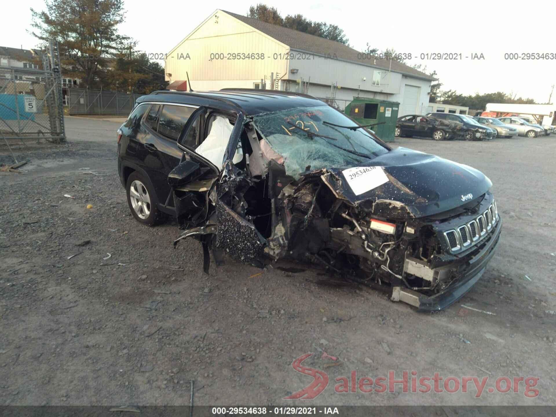 3C4NJDBB7JT231040 2018 JEEP COMPASS