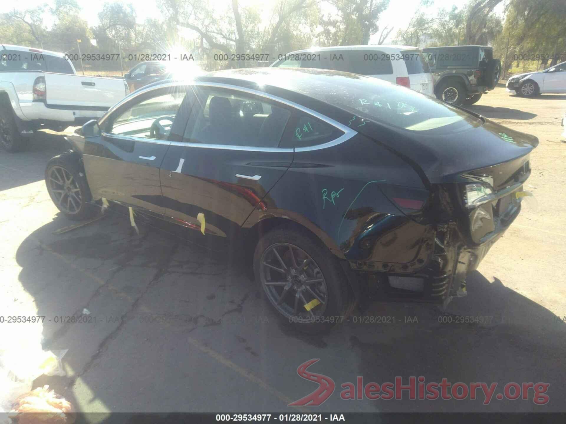 5YJ3E1EA9KF425758 2019 TESLA MODEL 3