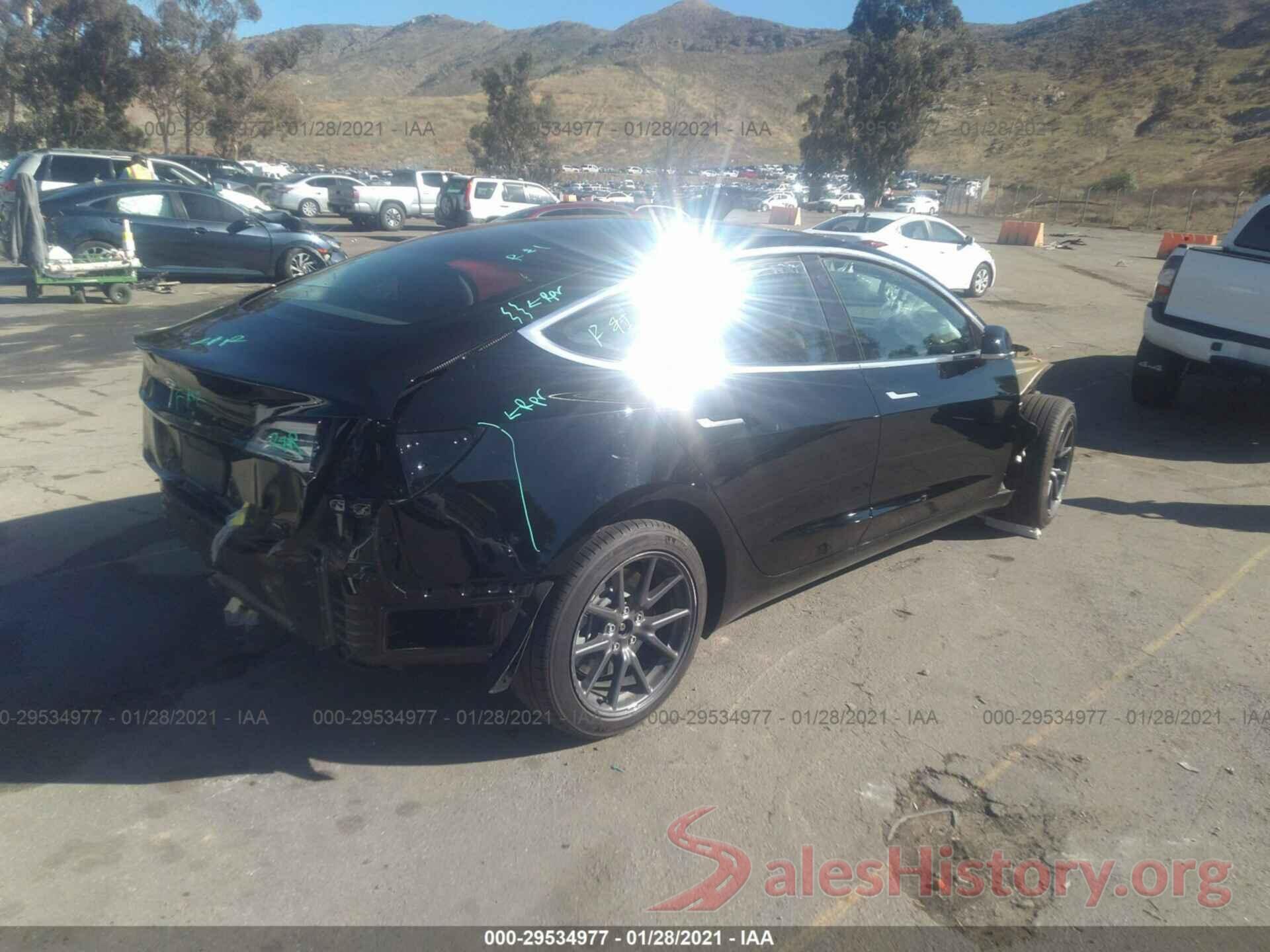 5YJ3E1EA9KF425758 2019 TESLA MODEL 3