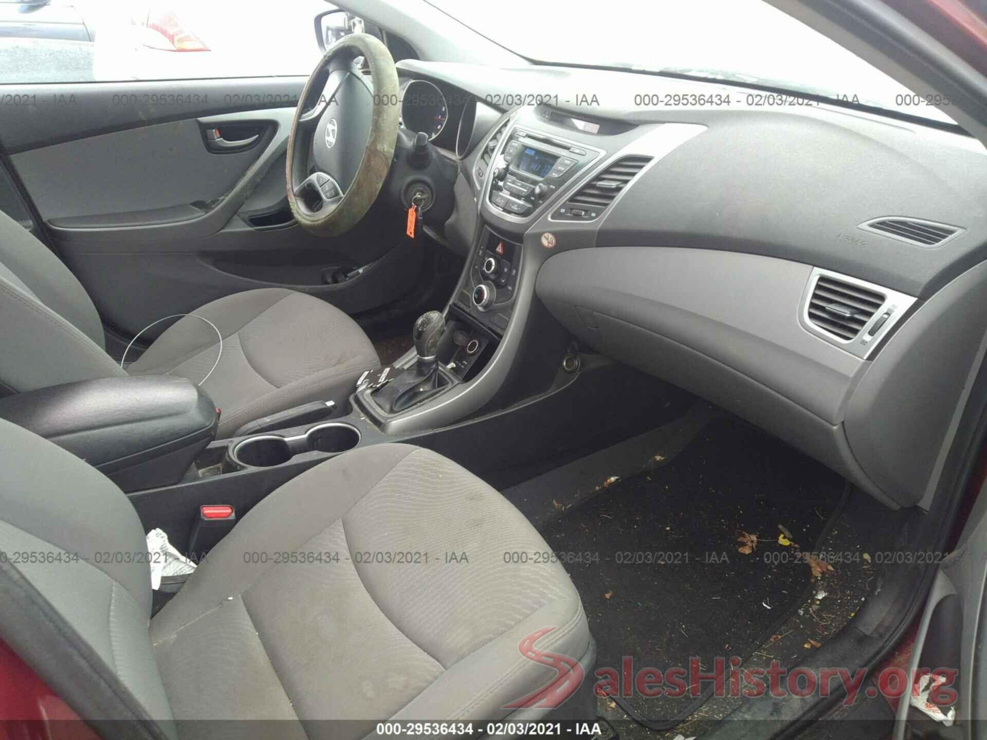 5NPDH4AE1GH793379 2016 HYUNDAI ELANTRA