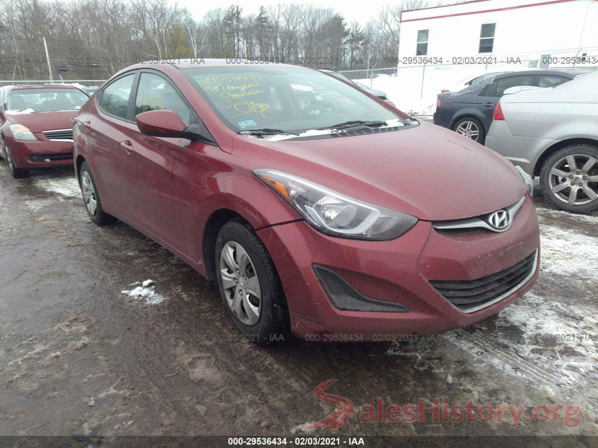 5NPDH4AE1GH793379 2016 HYUNDAI ELANTRA