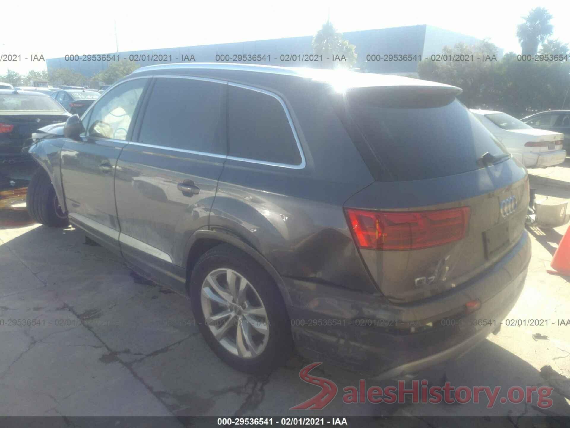 WA1LHAF7XJD041076 2018 AUDI Q7