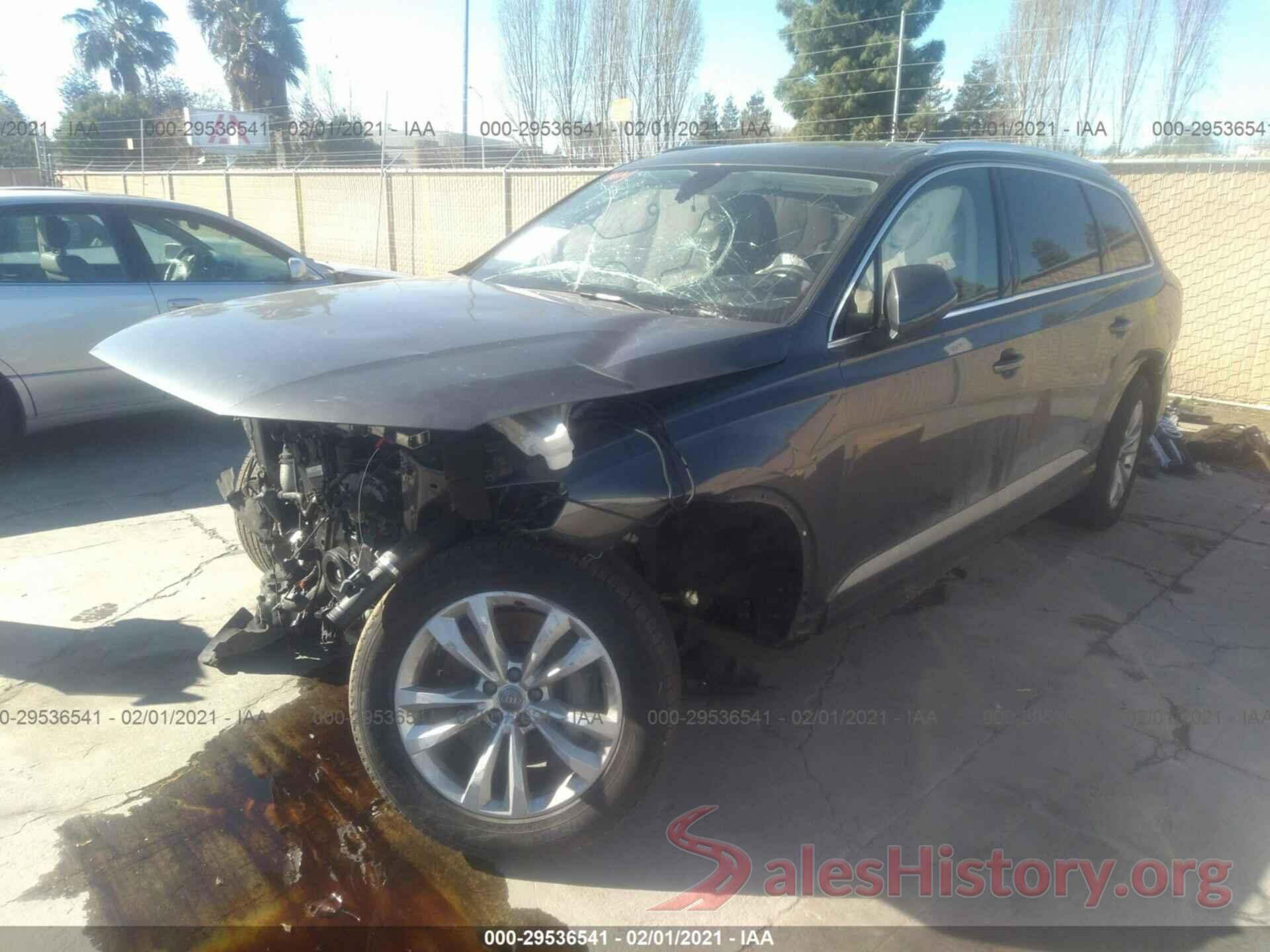 WA1LHAF7XJD041076 2018 AUDI Q7