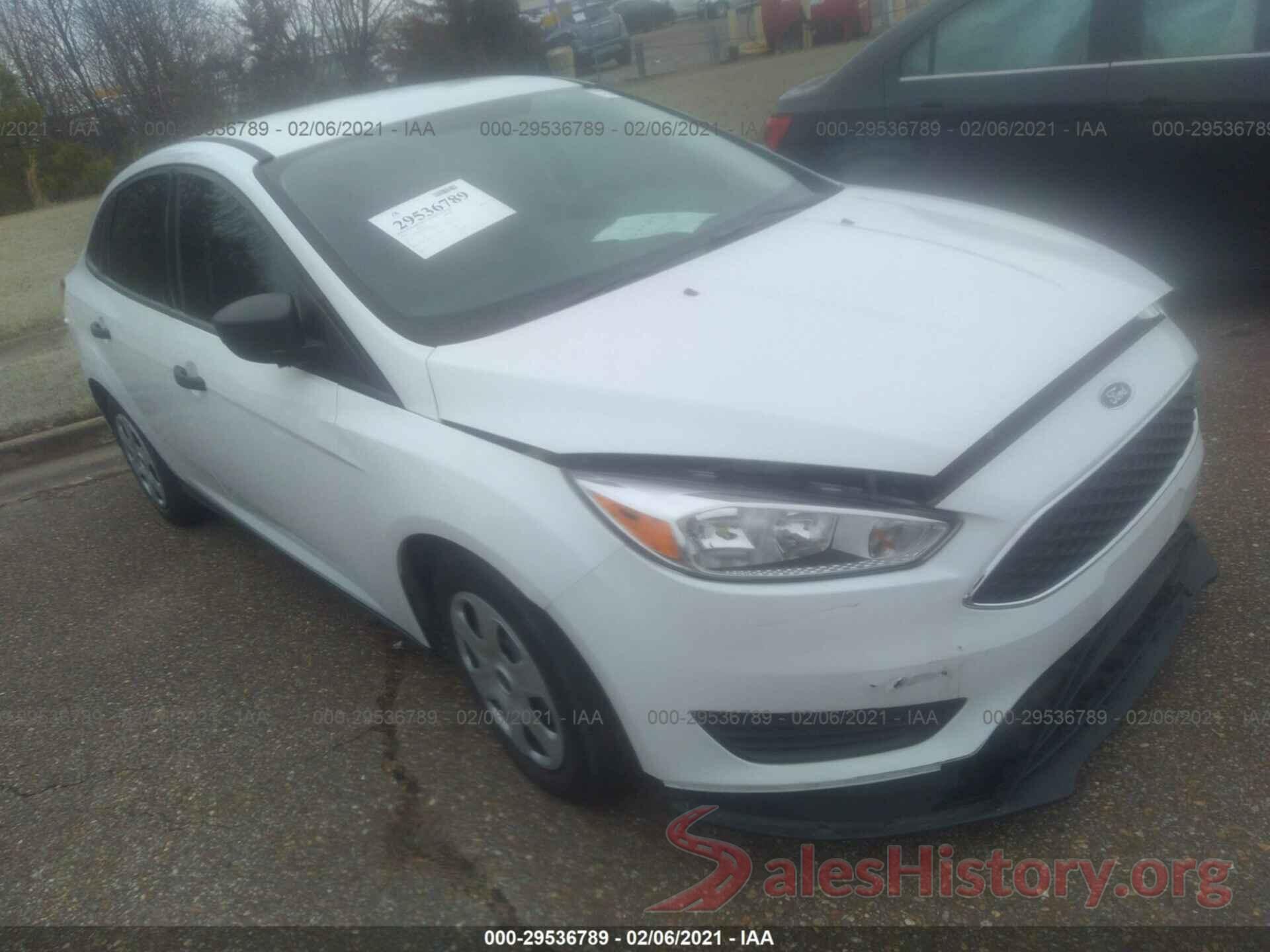 1FADP3E25JL299452 2018 FORD FOCUS