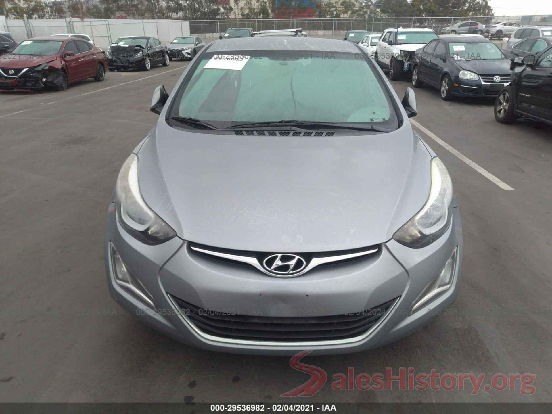 5NPDH4AE6GH687297 2016 HYUNDAI ELANTRA