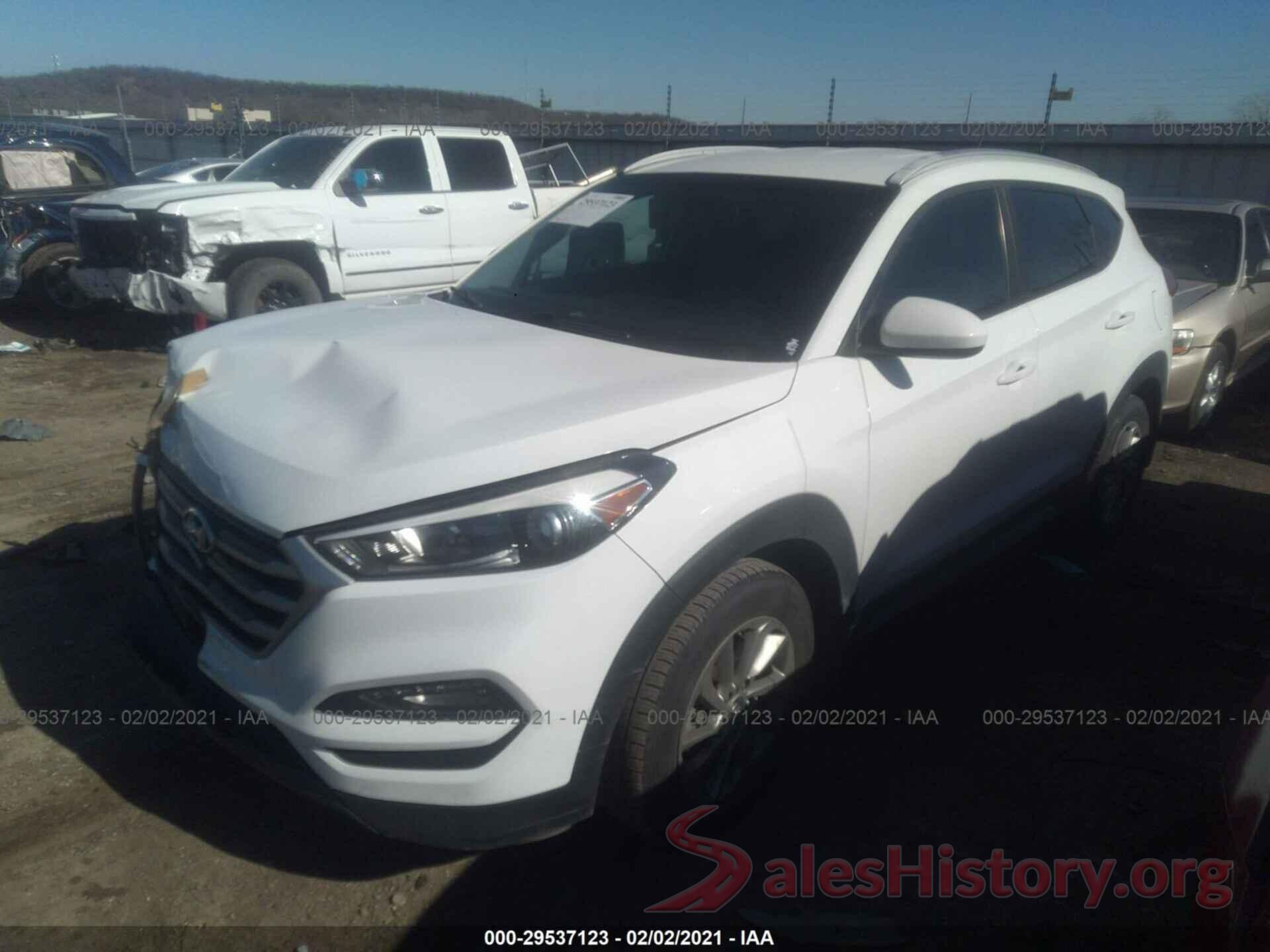 KM8J33A44HU466724 2017 HYUNDAI TUCSON