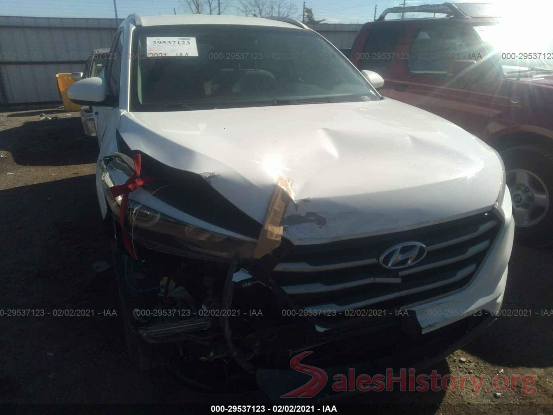 KM8J33A44HU466724 2017 HYUNDAI TUCSON