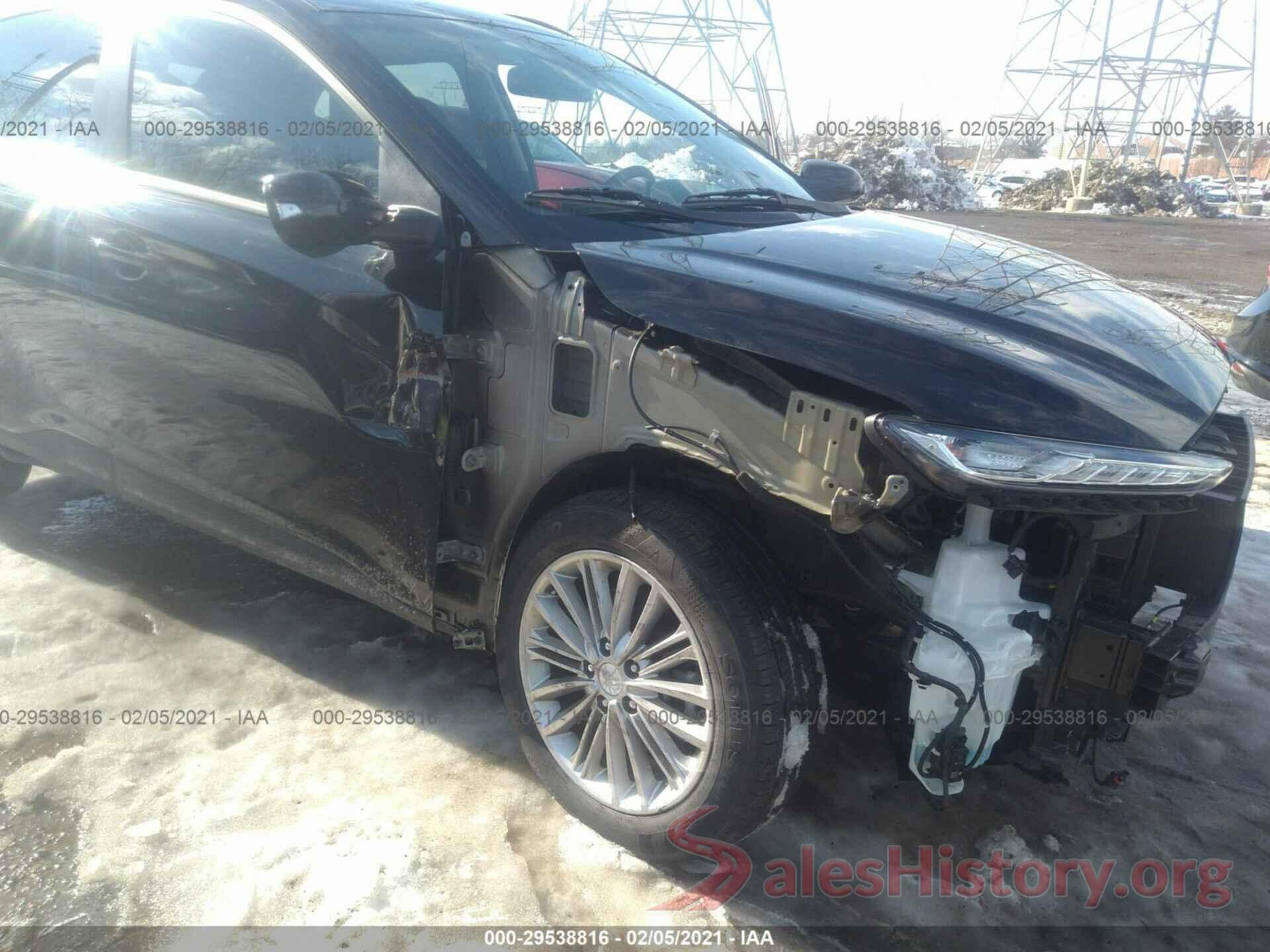 KM8K6CAA3JU129579 2018 HYUNDAI KONA