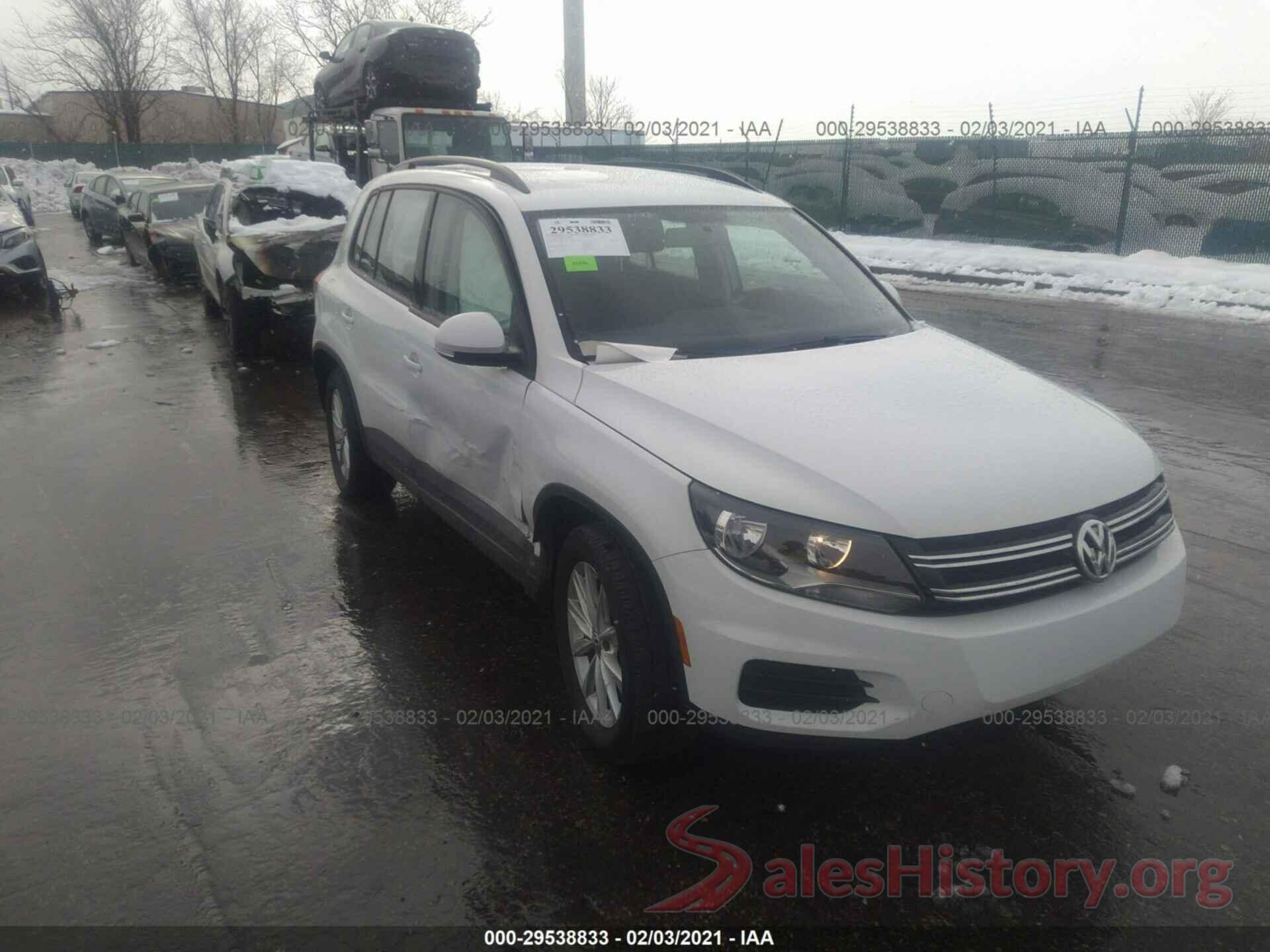 WVGBV7AX7HK041932 2017 VOLKSWAGEN TIGUAN