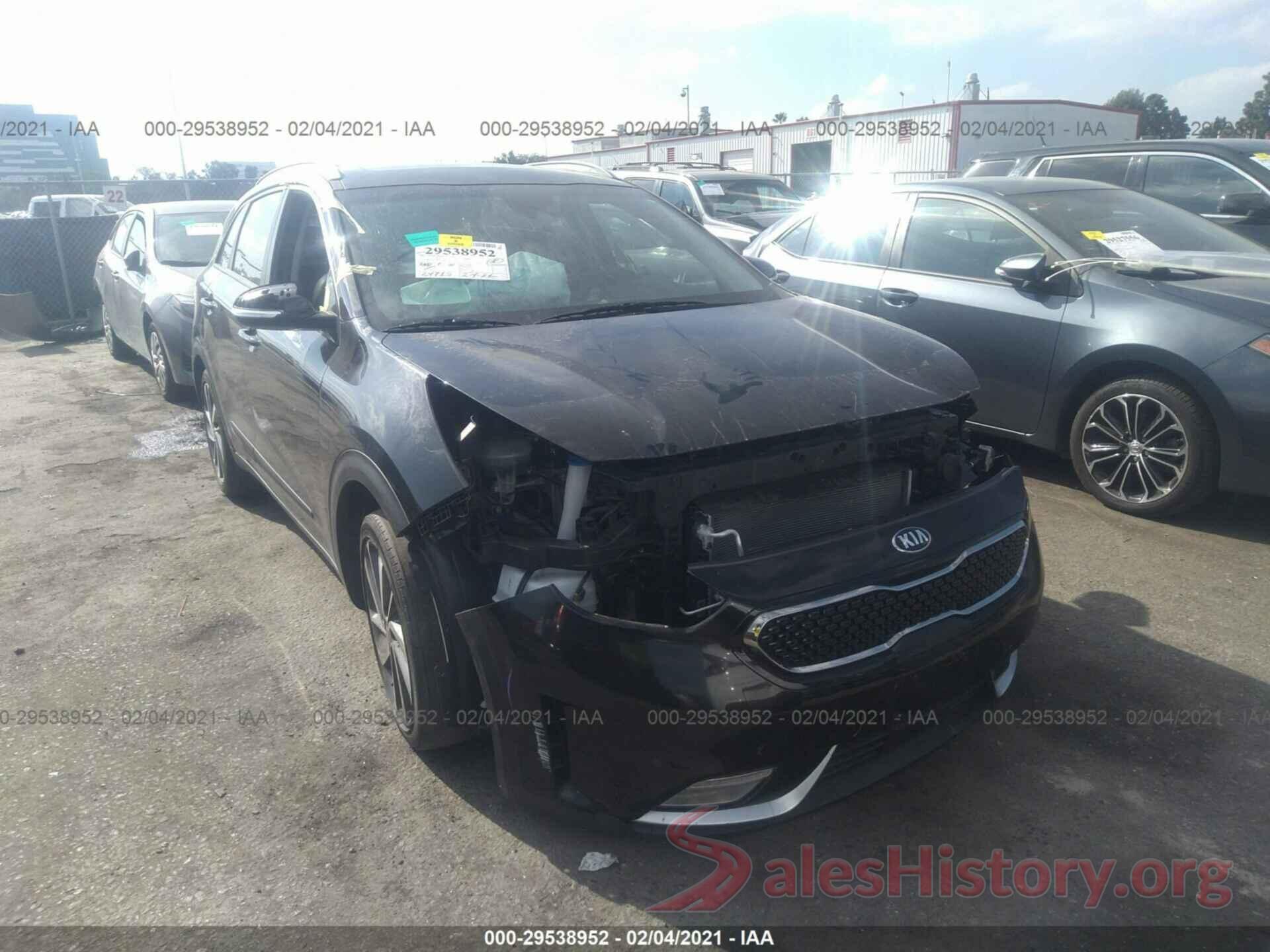 KNDCE3LC9K5324284 2019 KIA NIRO