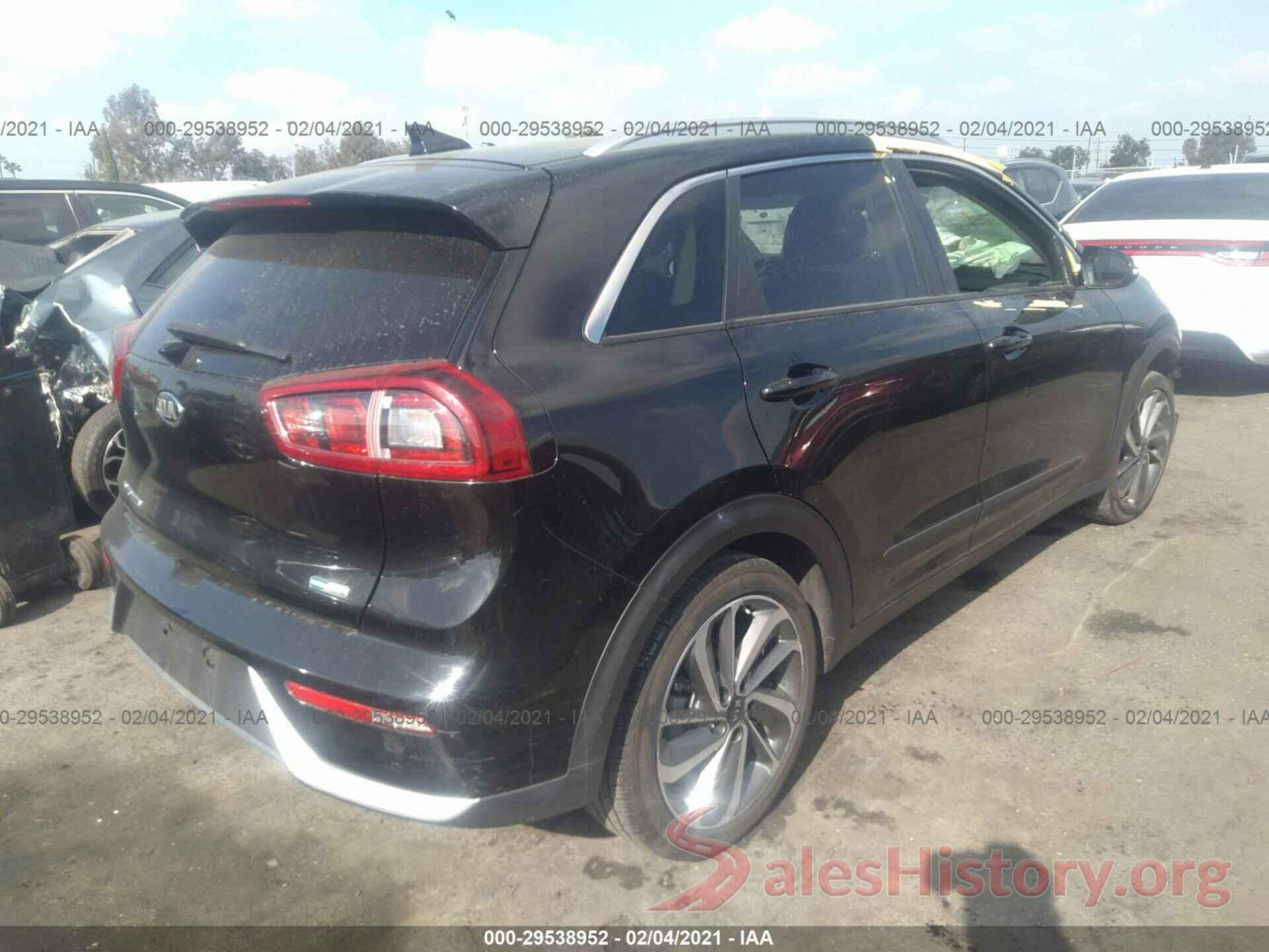 KNDCE3LC9K5324284 2019 KIA NIRO